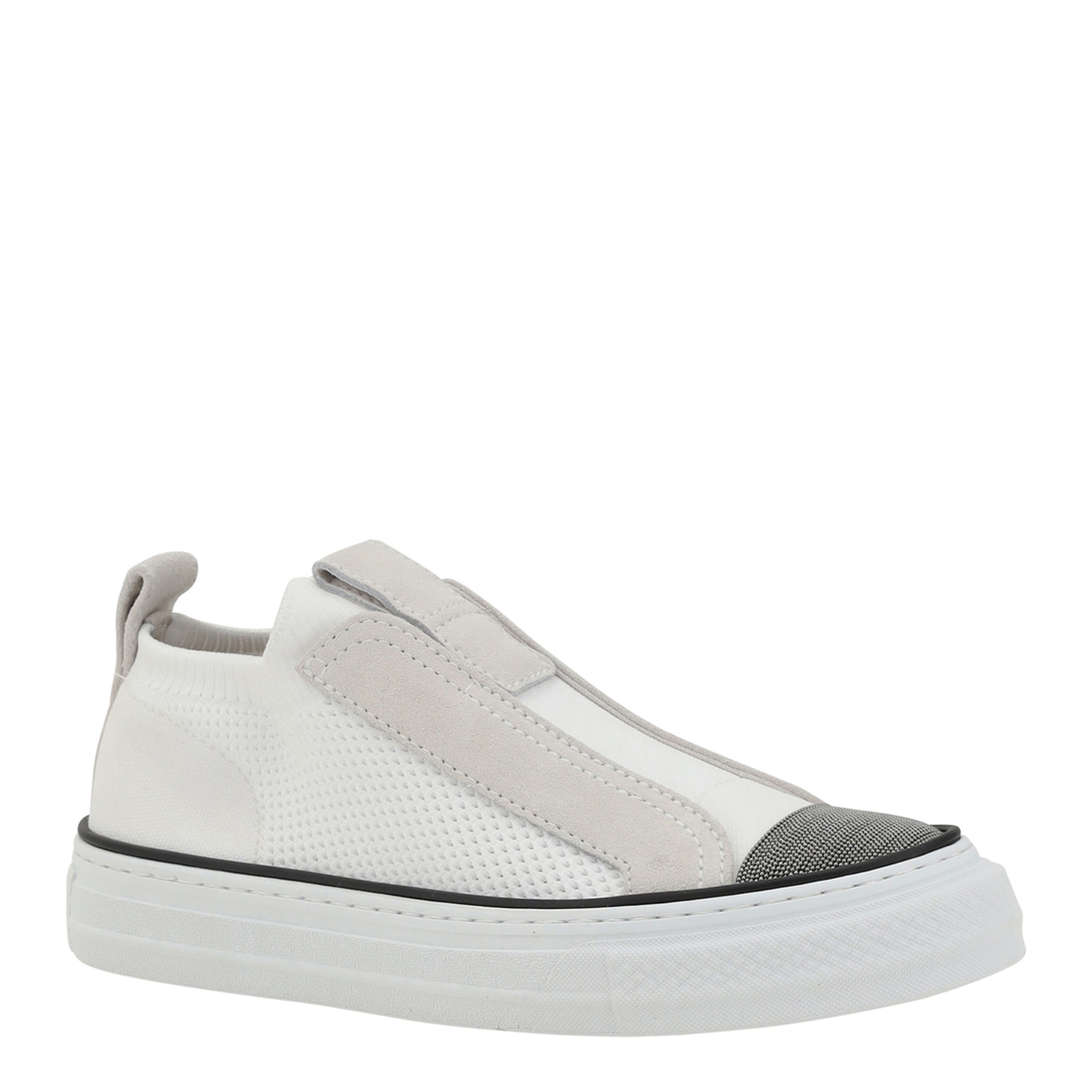 Sneakers with iconic embellishments - Image 2