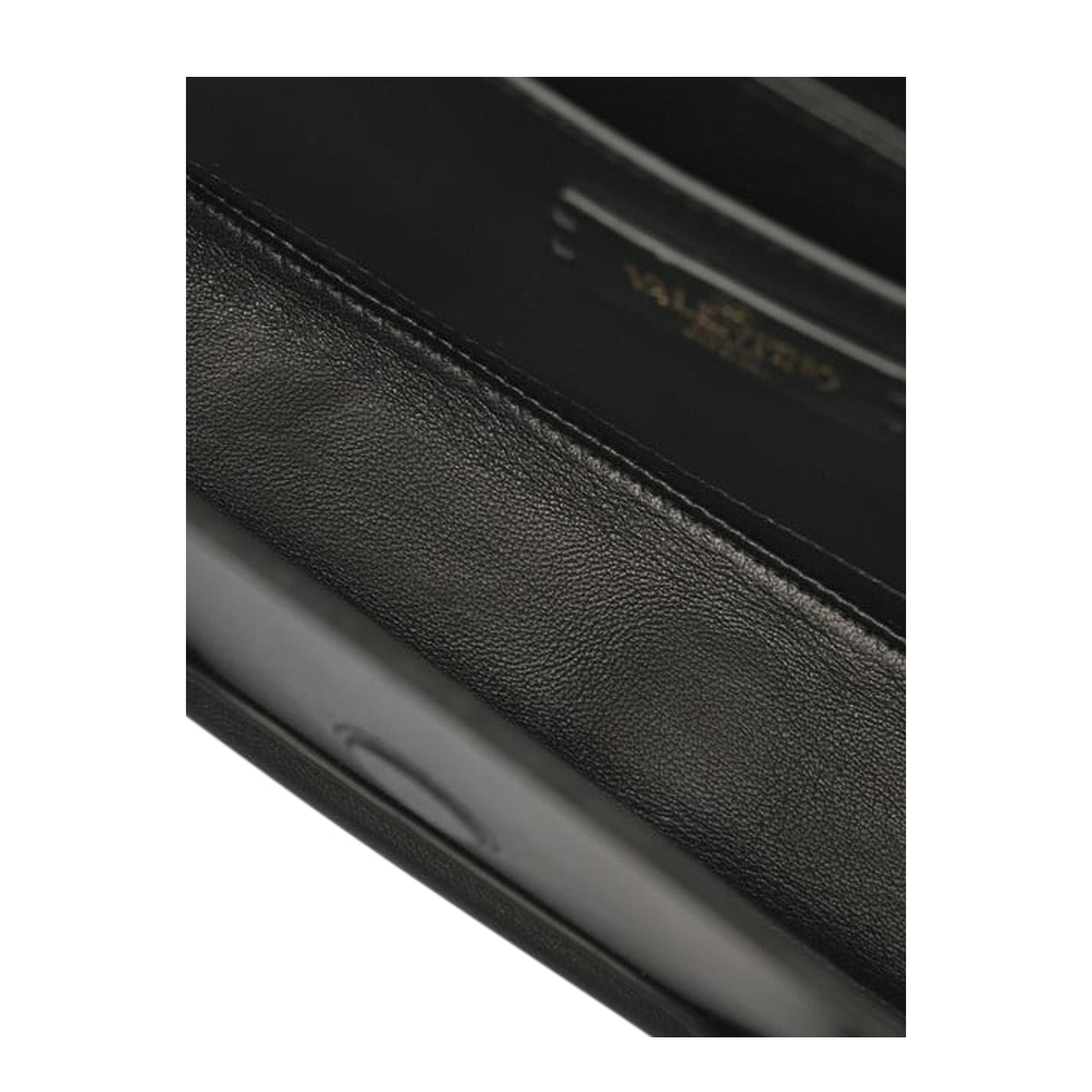 Sculpture Shoulder Bag - Image 3