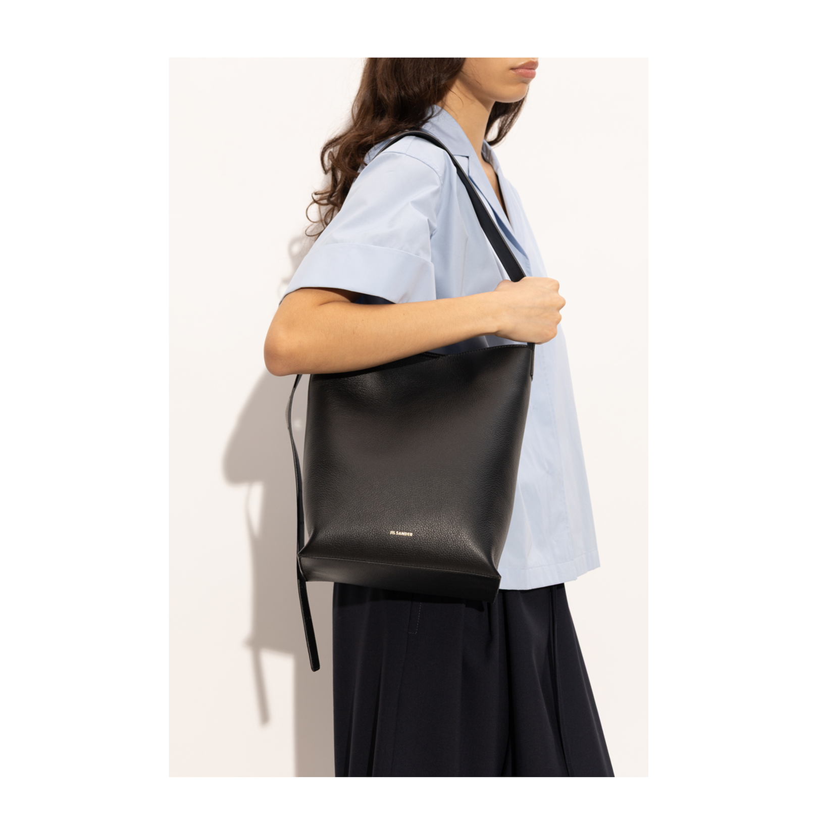 Cannolo Tote Bag Leather Black - Image 2