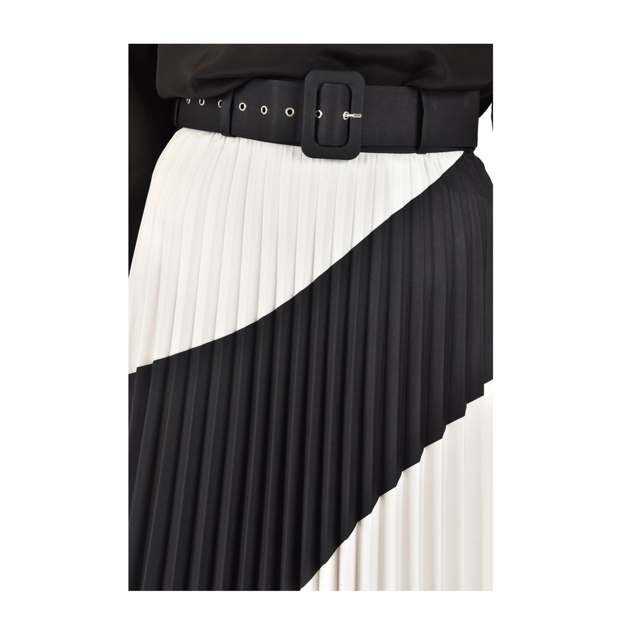 Skirts - Image 5