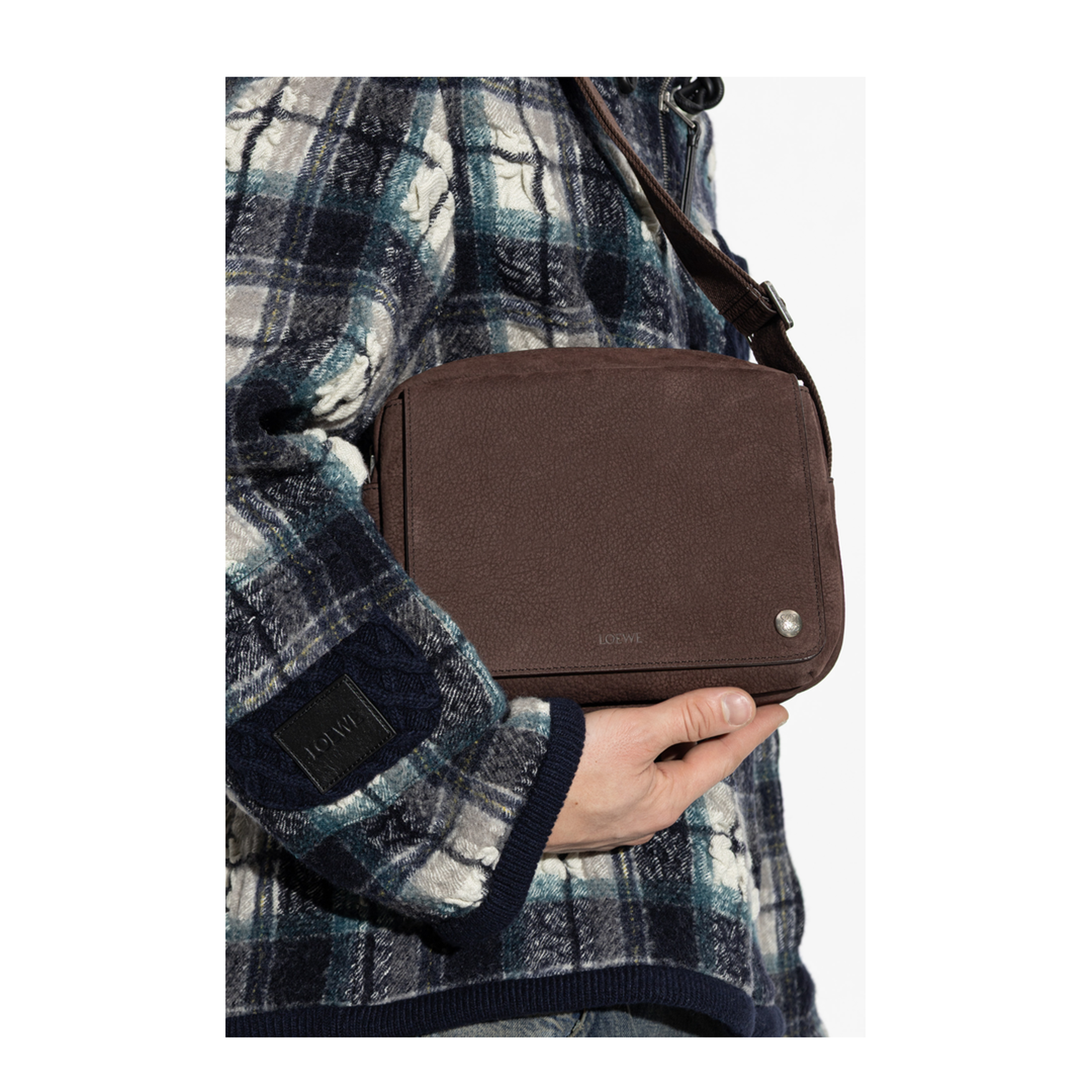 Pebble Medium Grained Nubuck Messenger Bag - Dark Brownie - Image 2