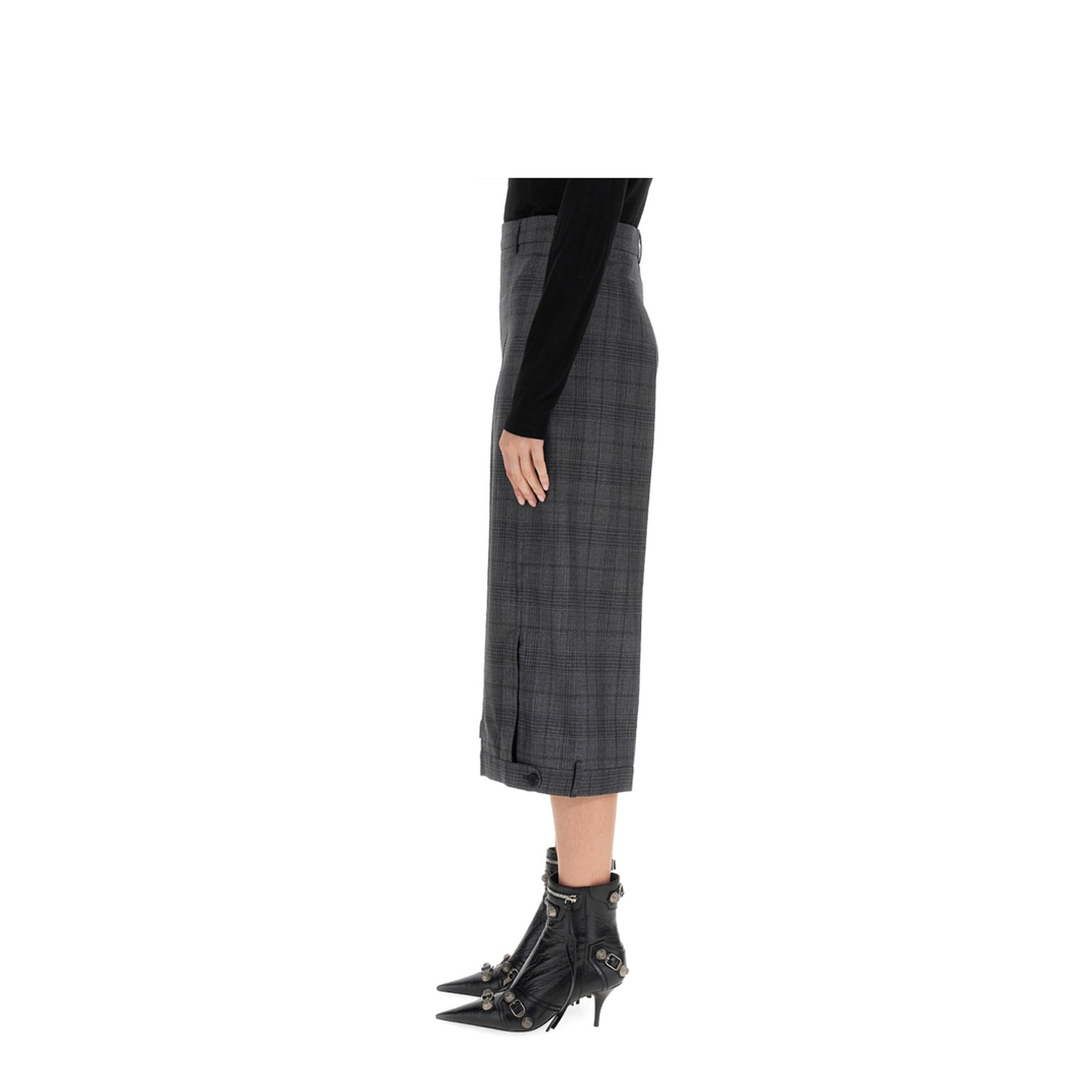 DECONSTRUCTED SHORTS - Image 4