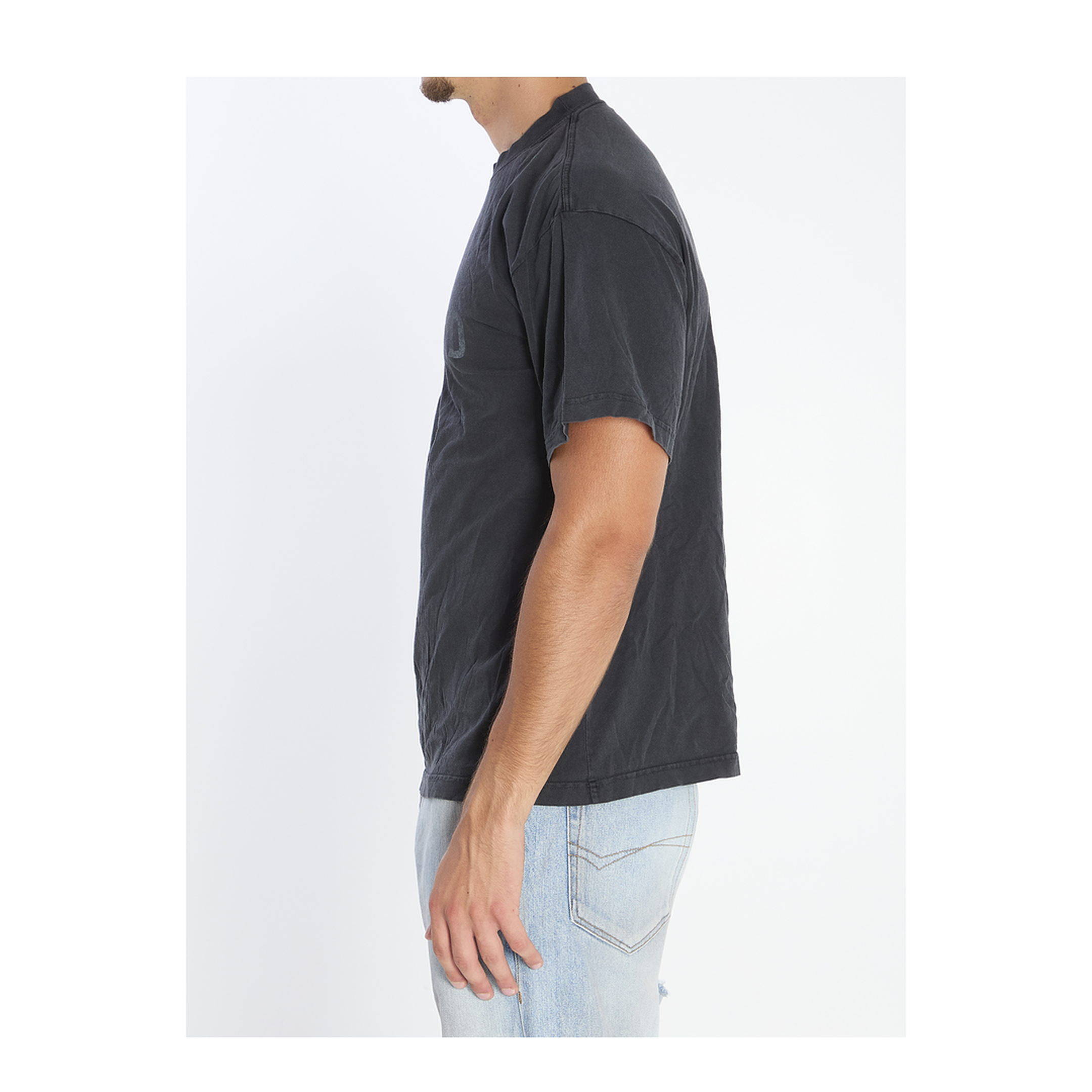 Standard T-Shirt Regular Fit in Black Faded - Image 3