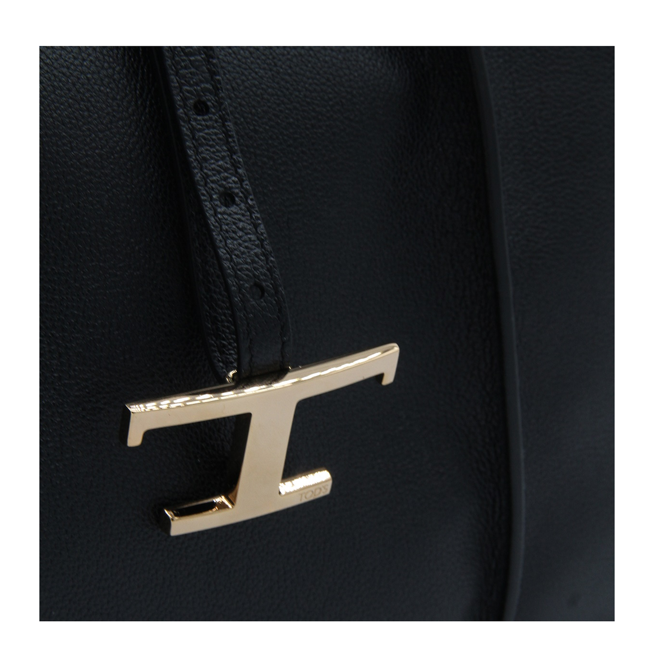 T Timeless Medium Hammered Leather Shopping Bag - Black - Image 4