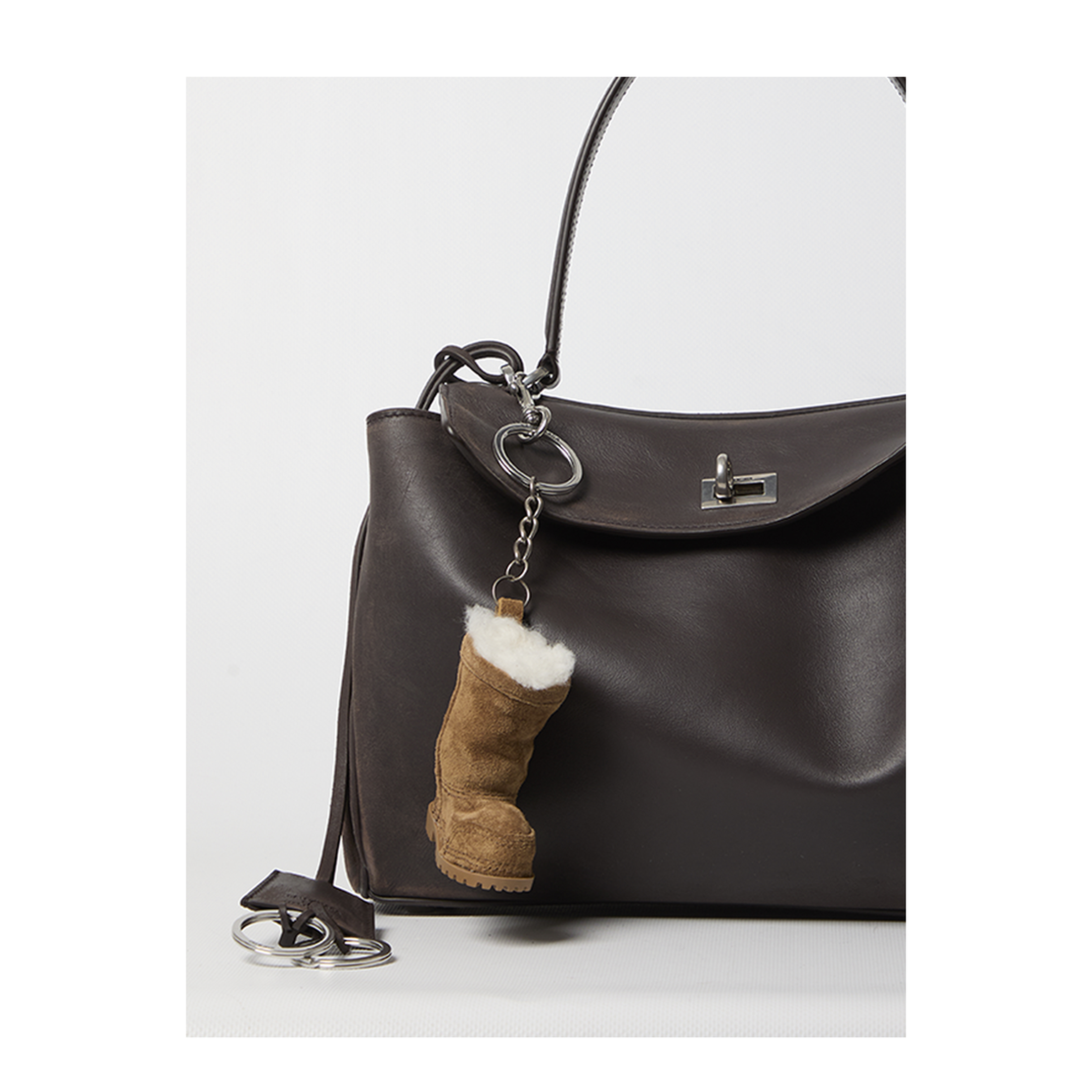 Small Rodeo Bag in Calfskin Leather Espresso - Image 4