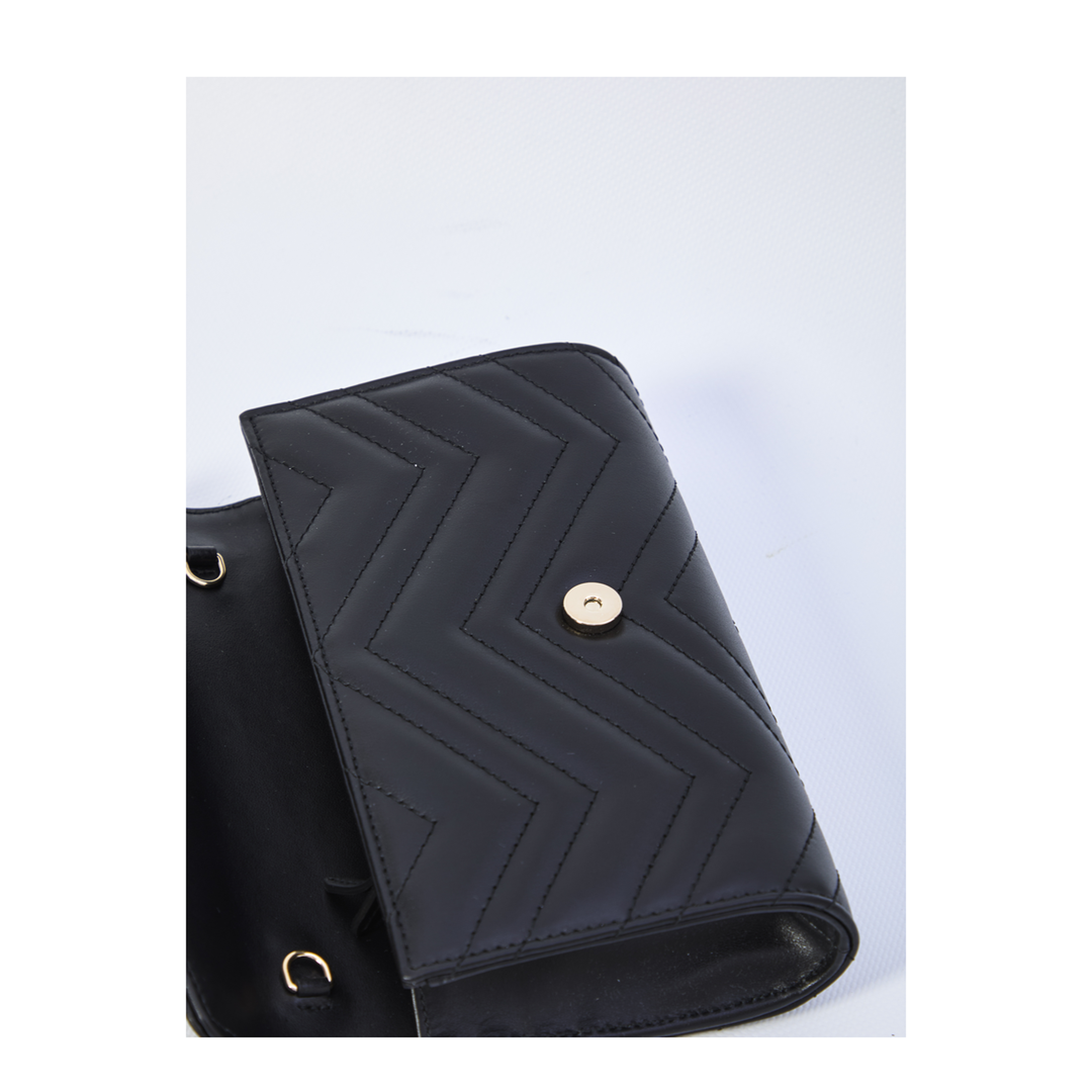 GG Marmont Wallet on Chain - Image 1