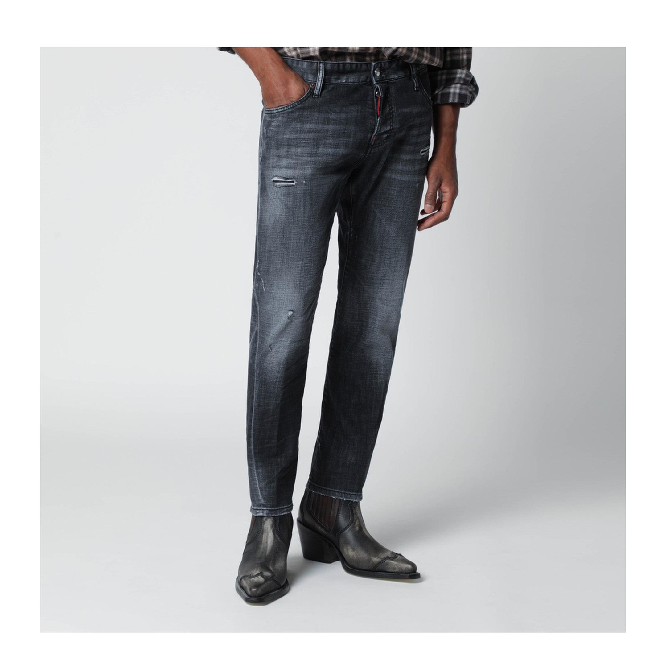 Slim Black Washed Jeans with Distressed Details - Image 1