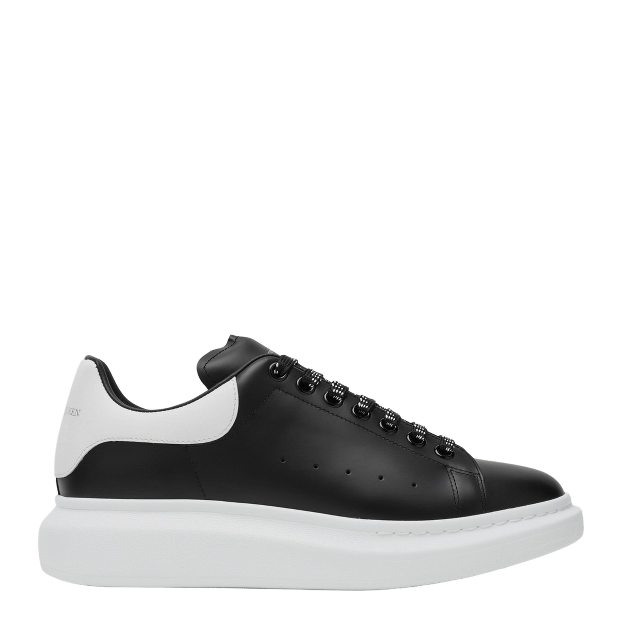 Oversized Sneaker - Image 1