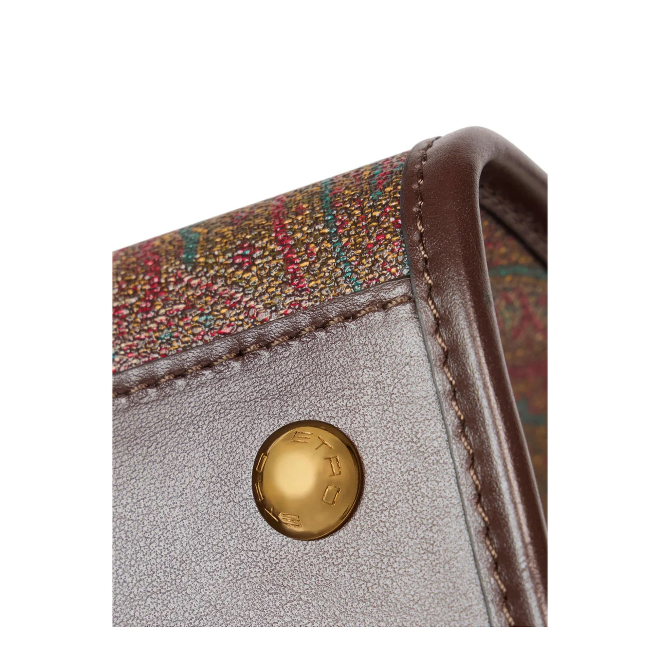 Arnica Travel Bag - Image 4