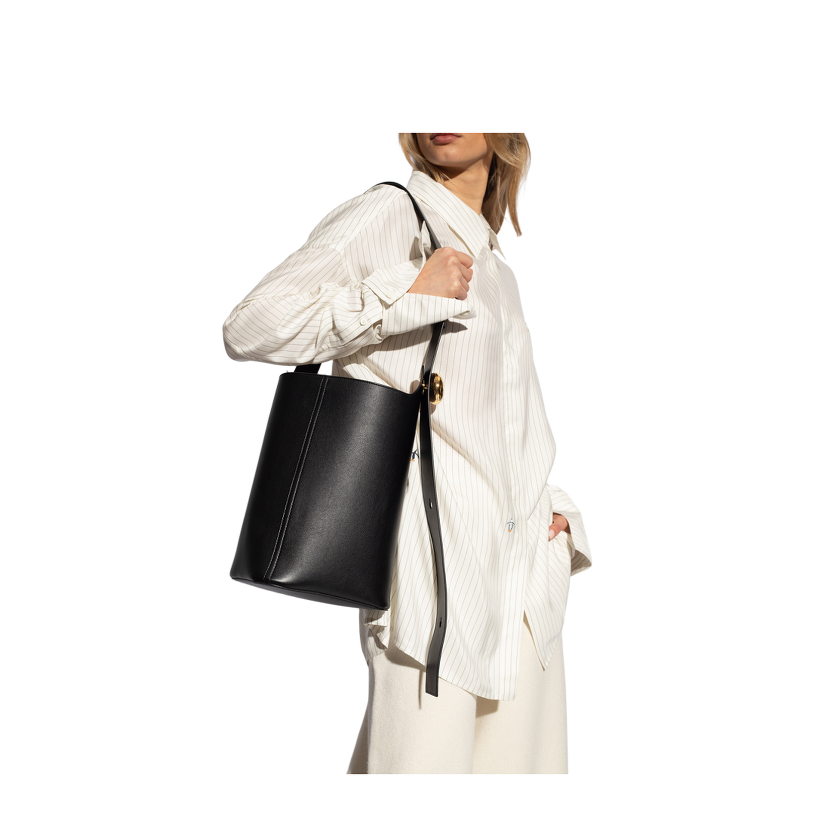 Medium Pebble Shoulder Bag Black - Image 2