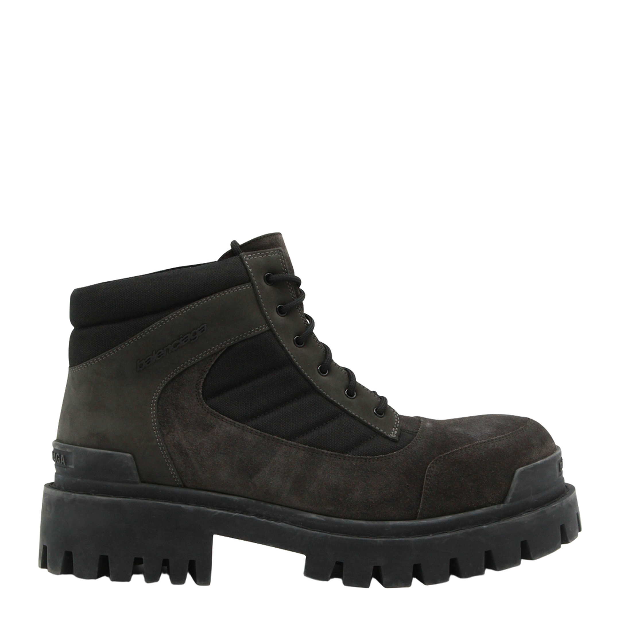 Flat Shoes - Image 1