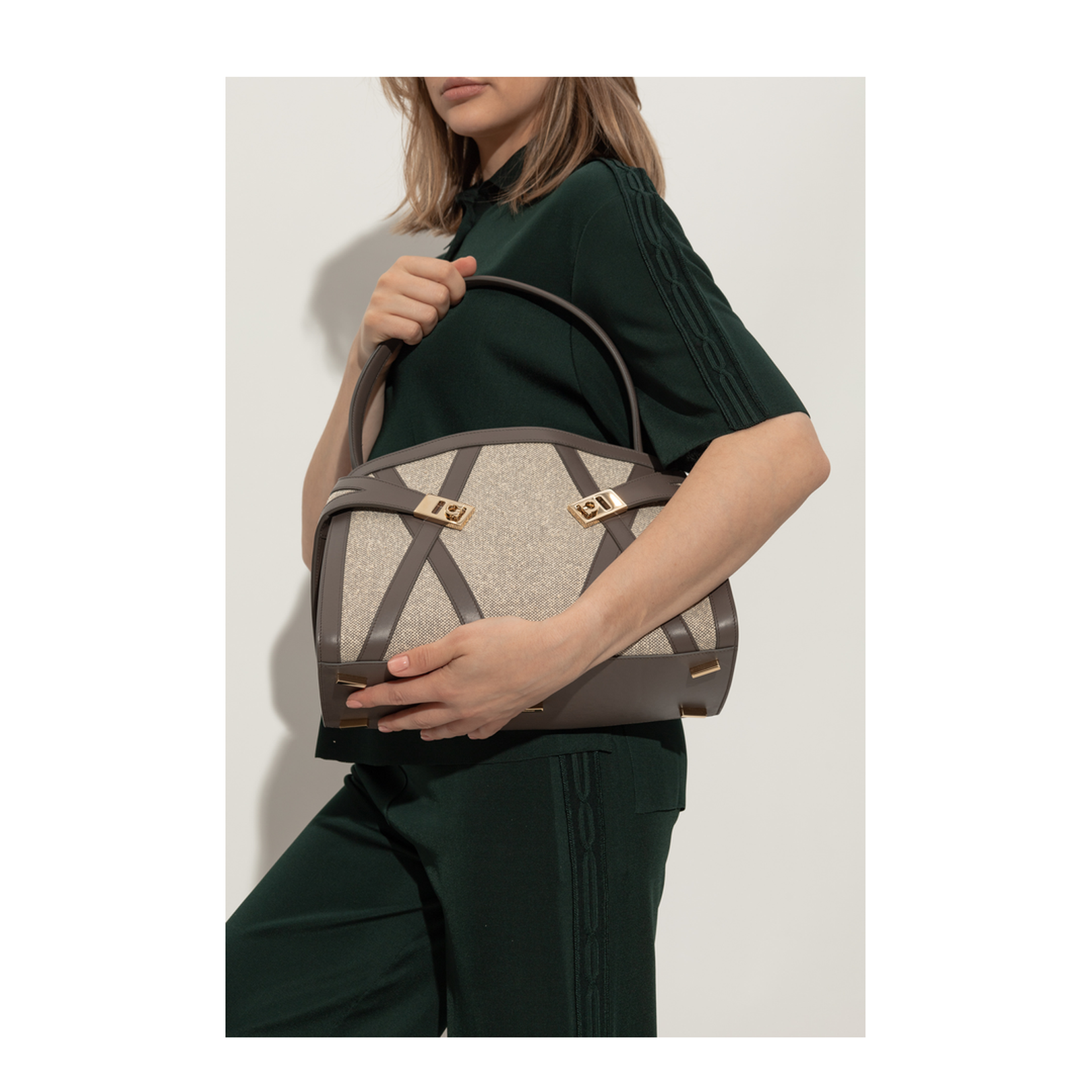 Hug Handbag - Image 2