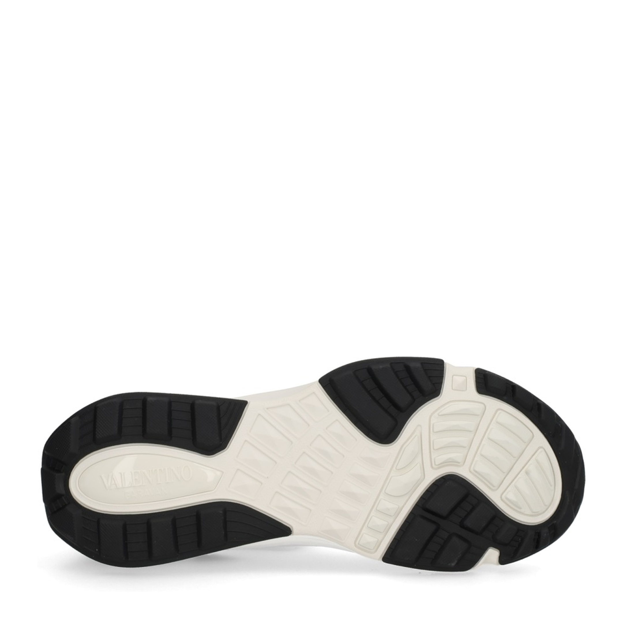 True Act Sneaker - Image 6