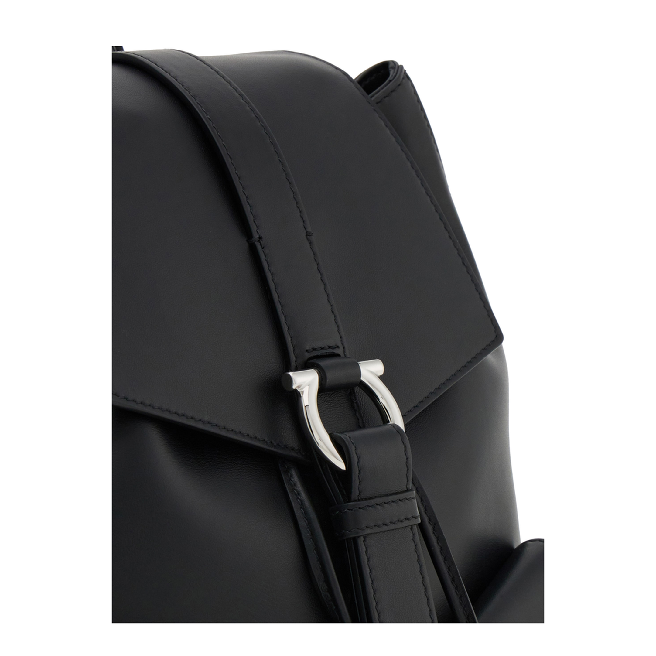 Hug Buckle Calfskin Backpack - Nero - Image 3