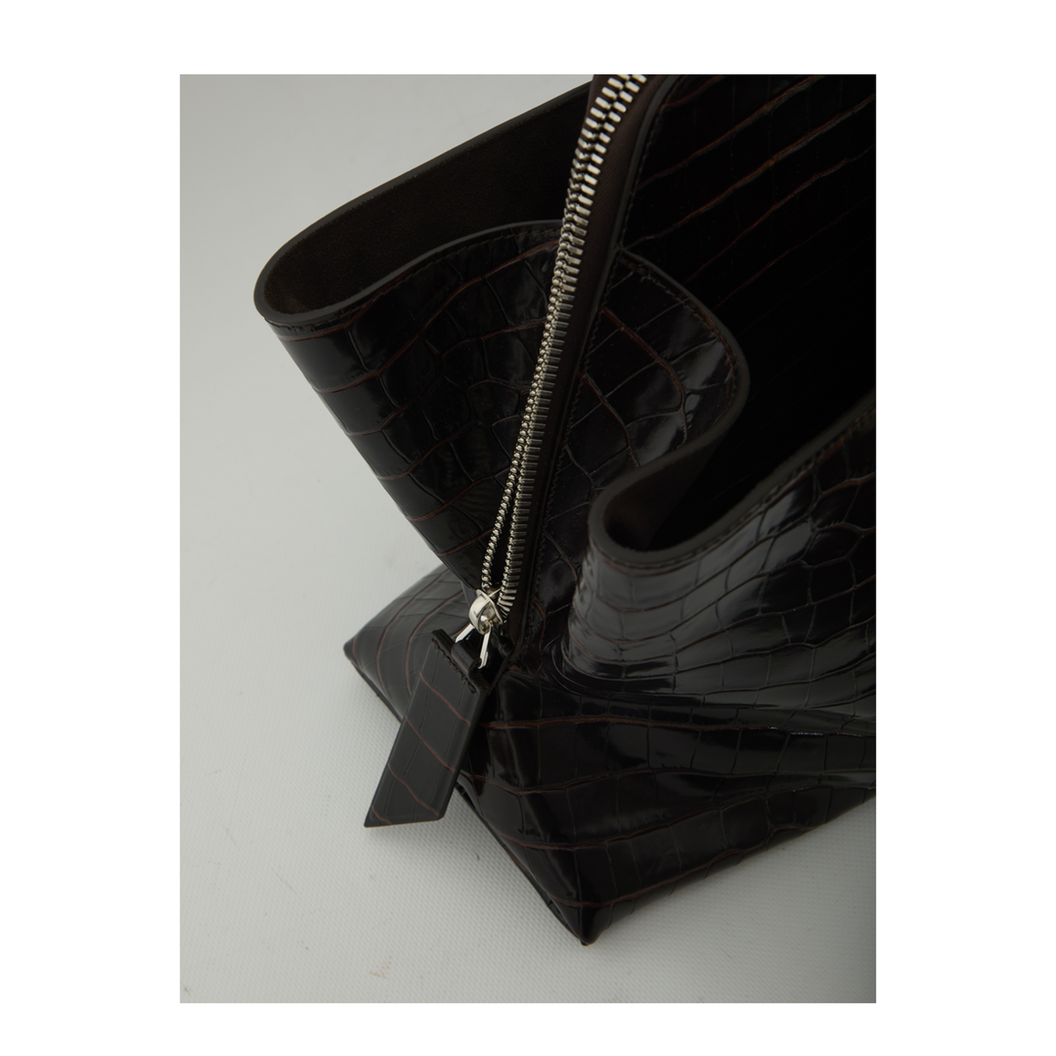 La Passeggiata Medium Calfskin Top Handle Bag - Coffee - Image 4