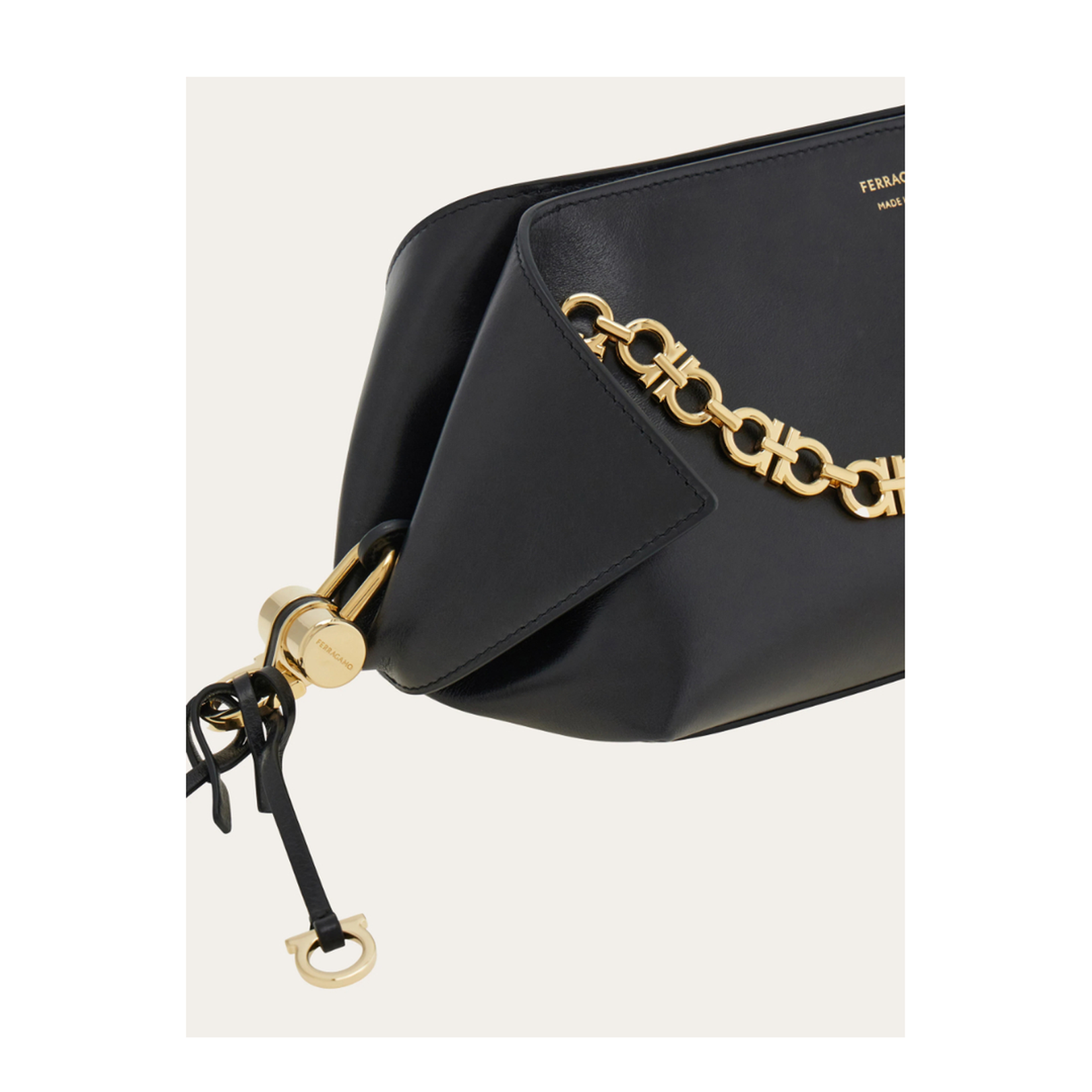 Folded Shoulder Bag (S) - Image 3