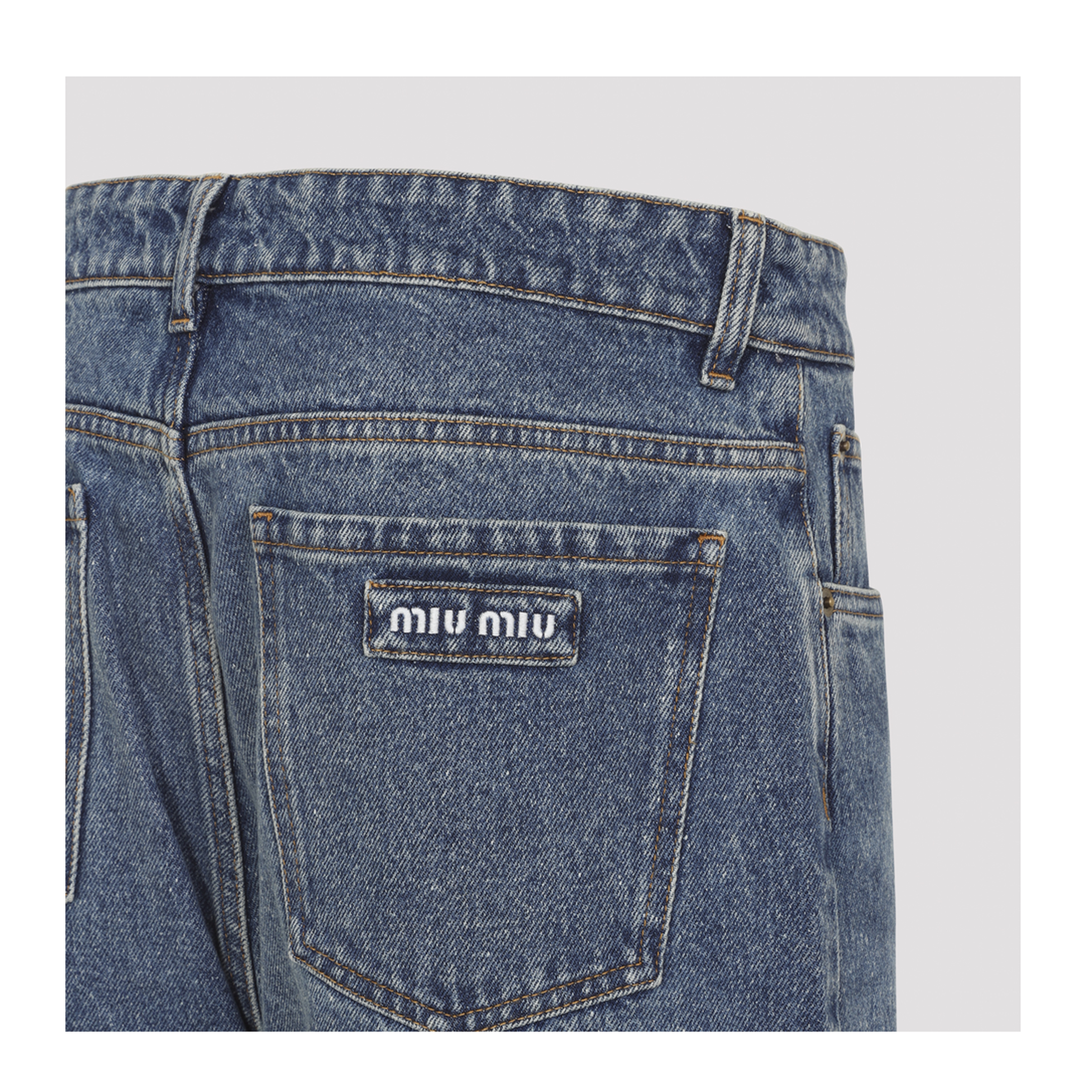 JEANS - Image 5