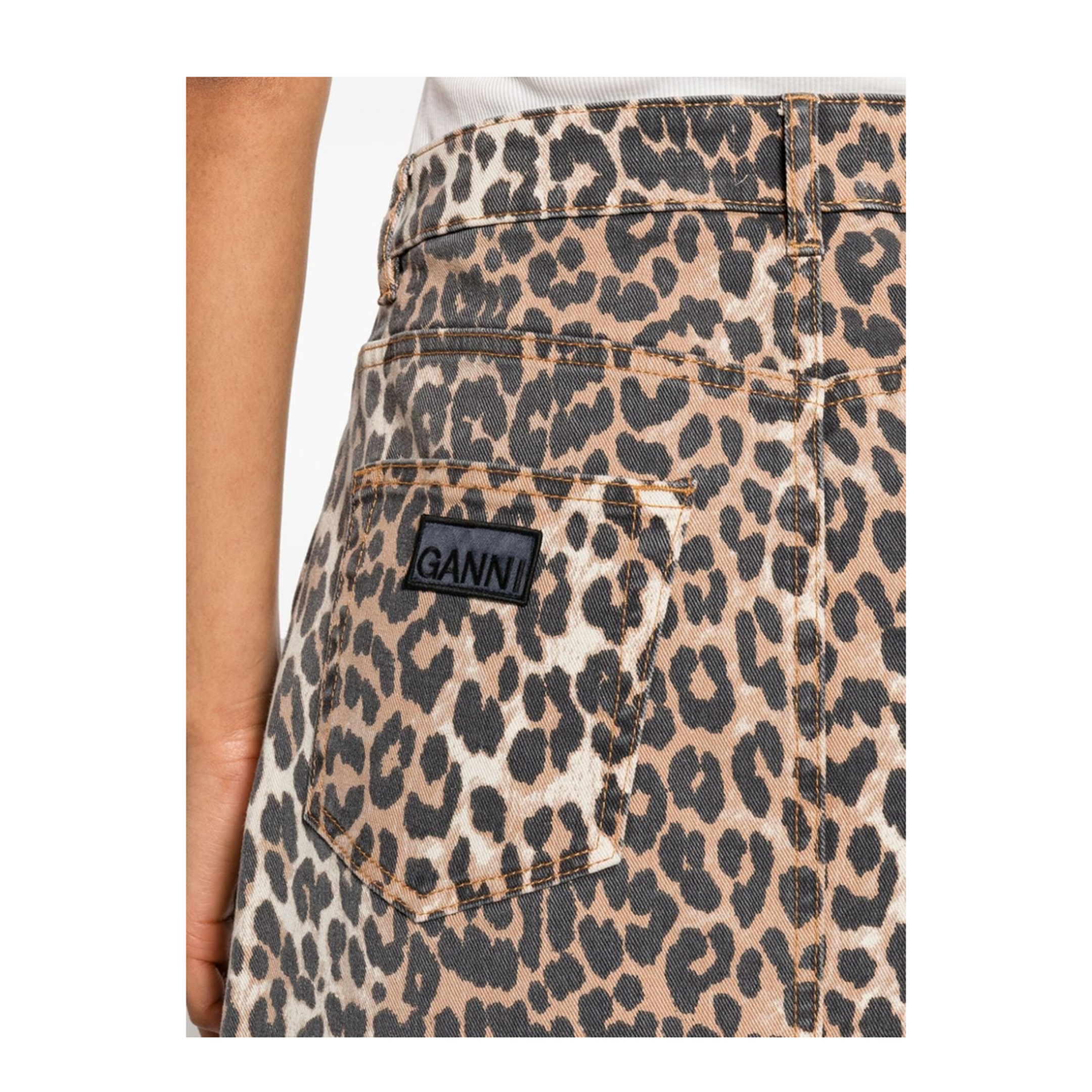 Skirt with Maxi Slit - Image 2