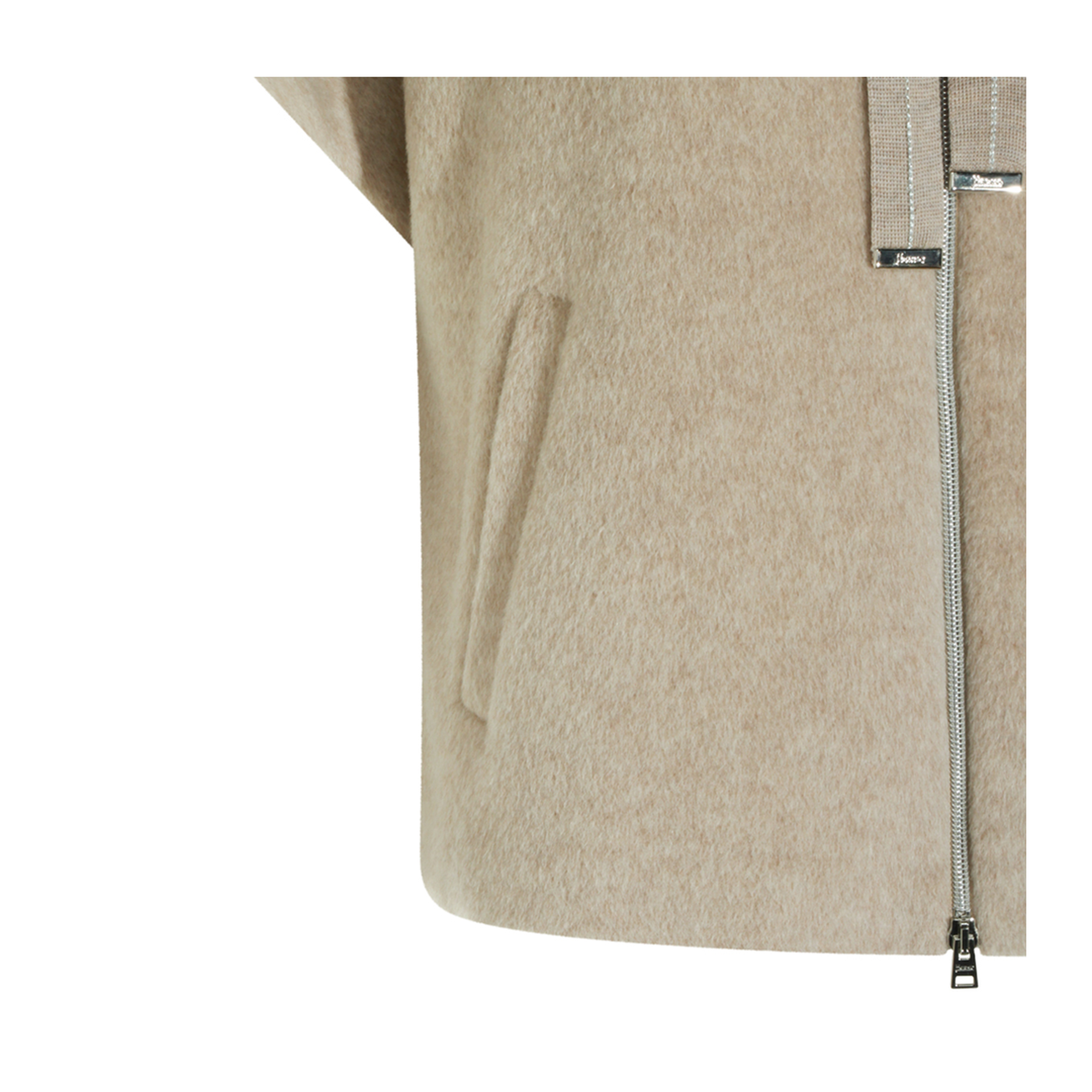 Coats - Image 7