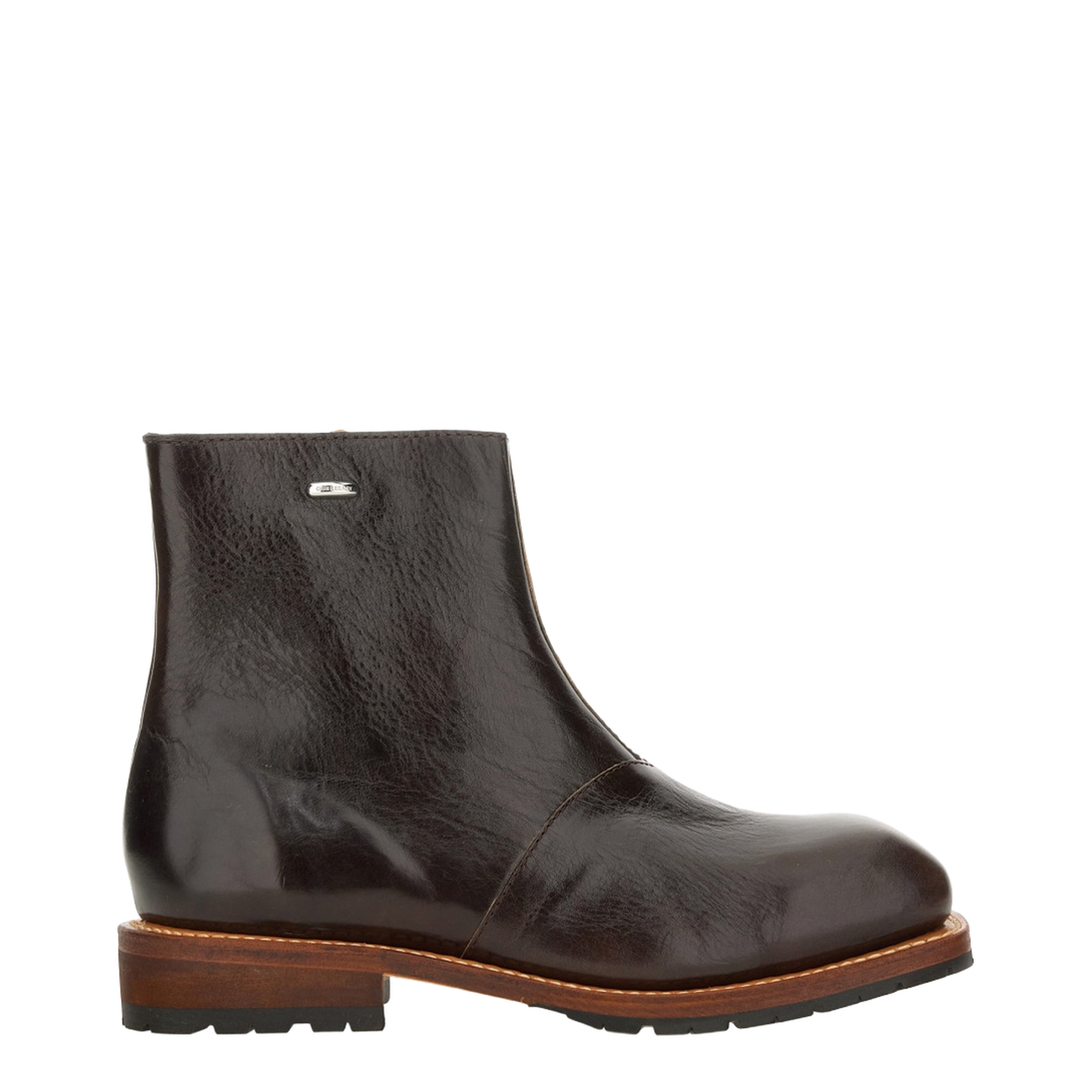 Engine Boot - Image 1