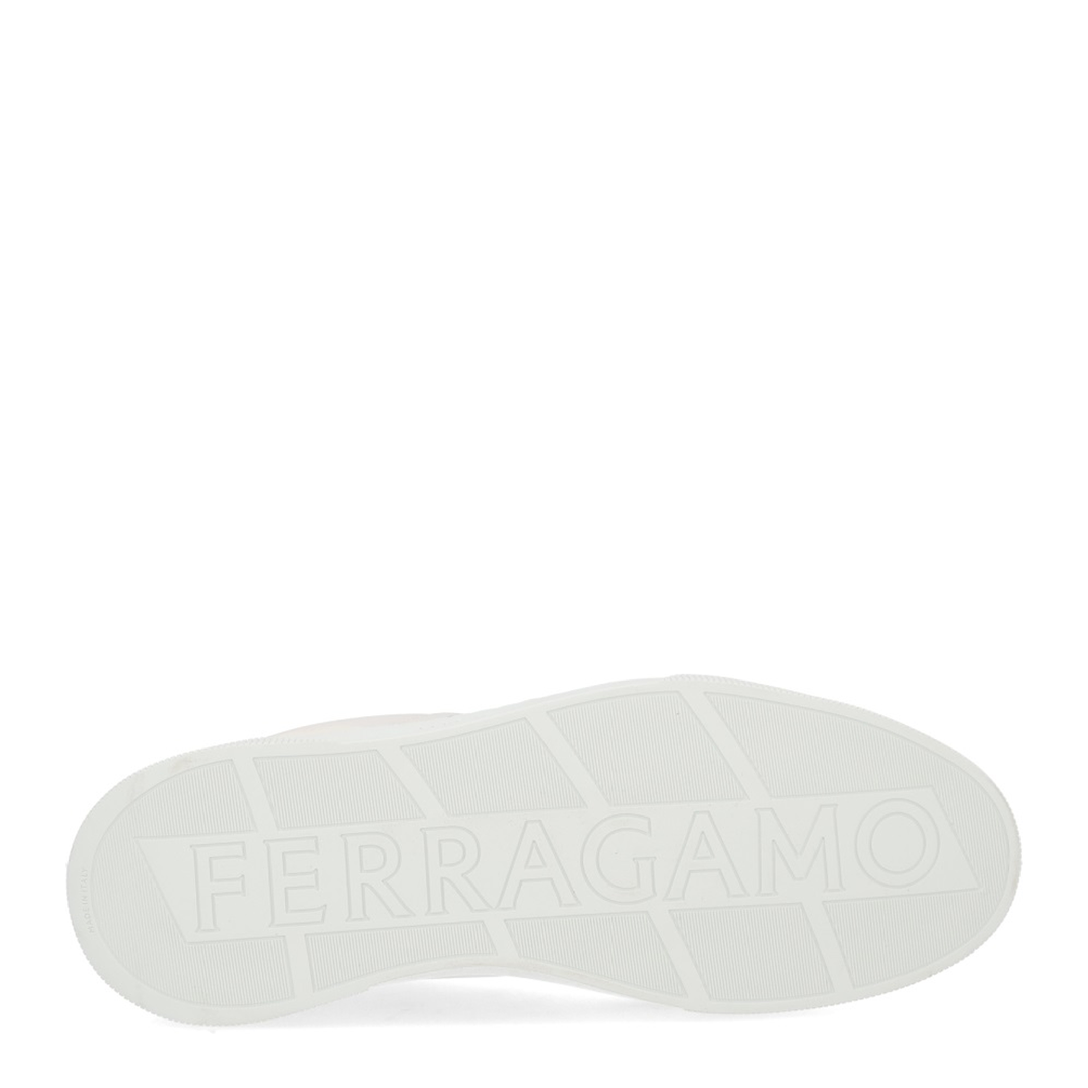 Bos Taurus Sneaker in White - Image 6