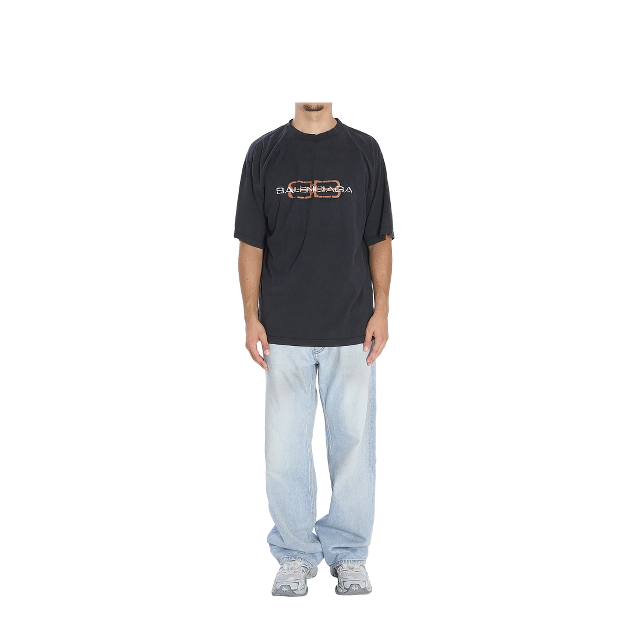 Bb Icon Stencil T-shirt Medium Fit in Faded Black - Image 5