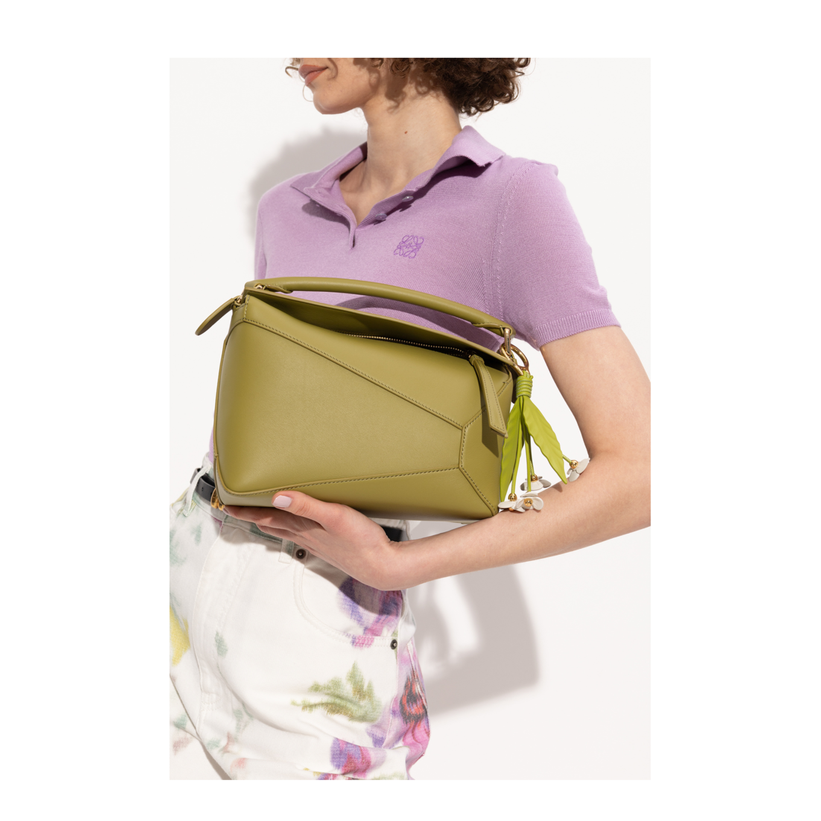 Small Puzzle Edge Bag in Classic Calfskin Green - Image 2