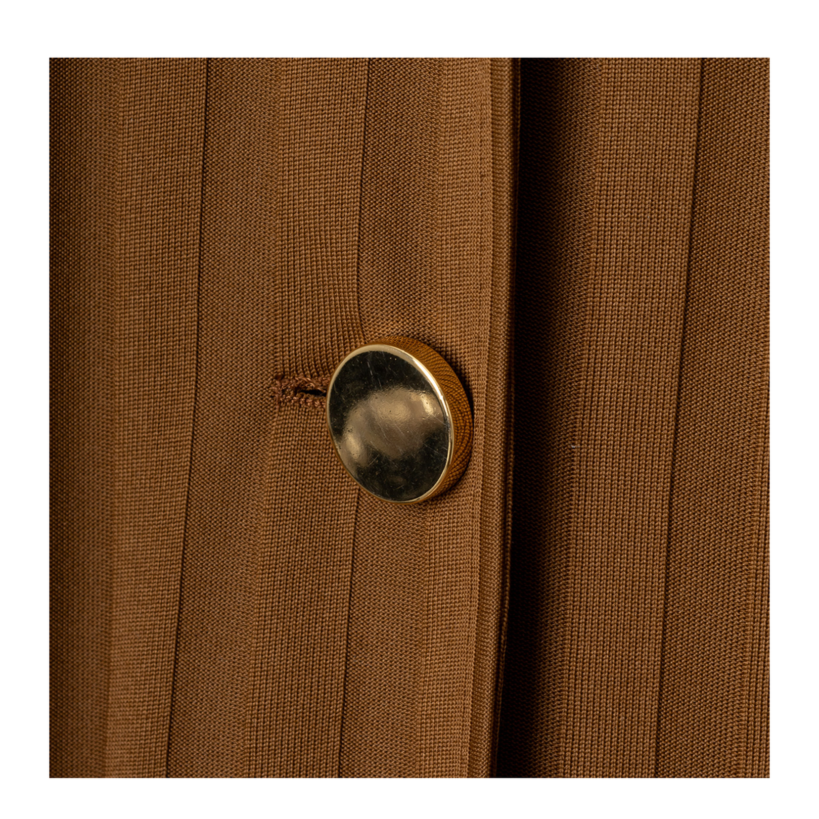 Clothing.... Brown - Image 5