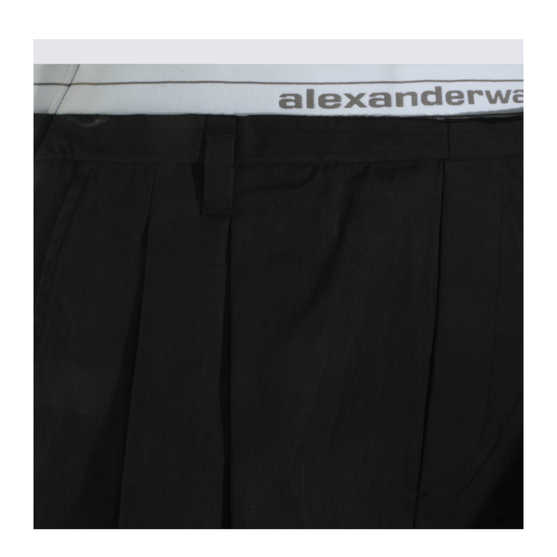 Shorts - Image 6