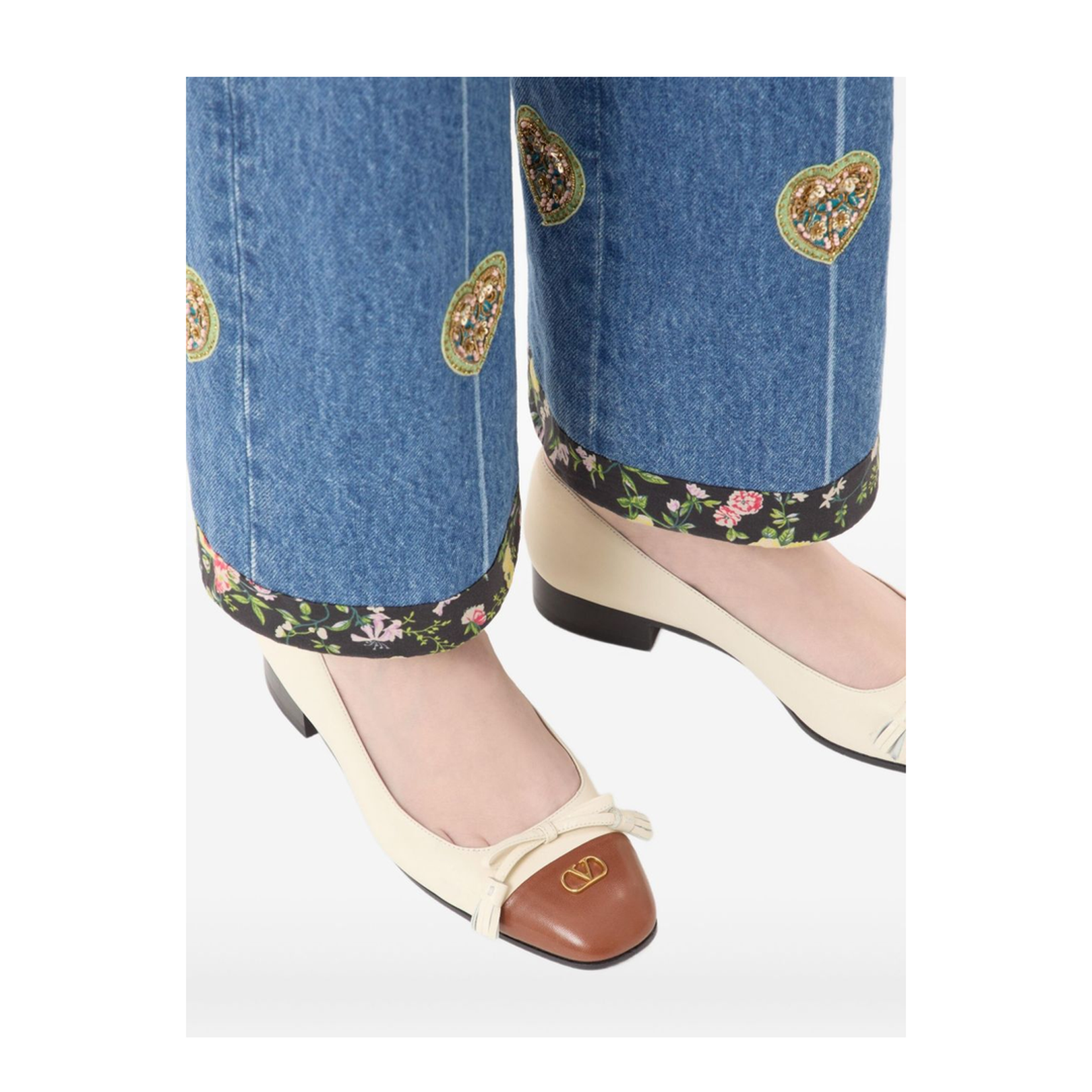 Off-White Brown Leather Toe Cap Tassel Detailing Gold-Tone Logo Accent Low Block Heel - Image 3