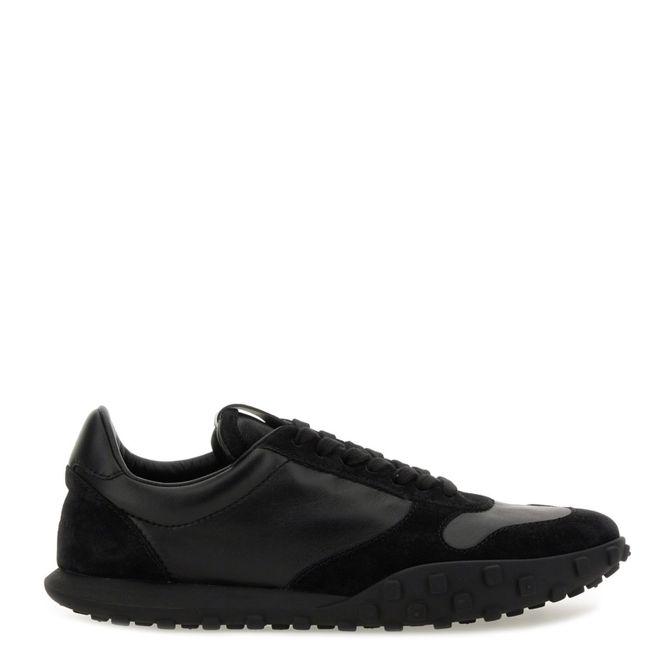 Low Top Sneaker - Image 1