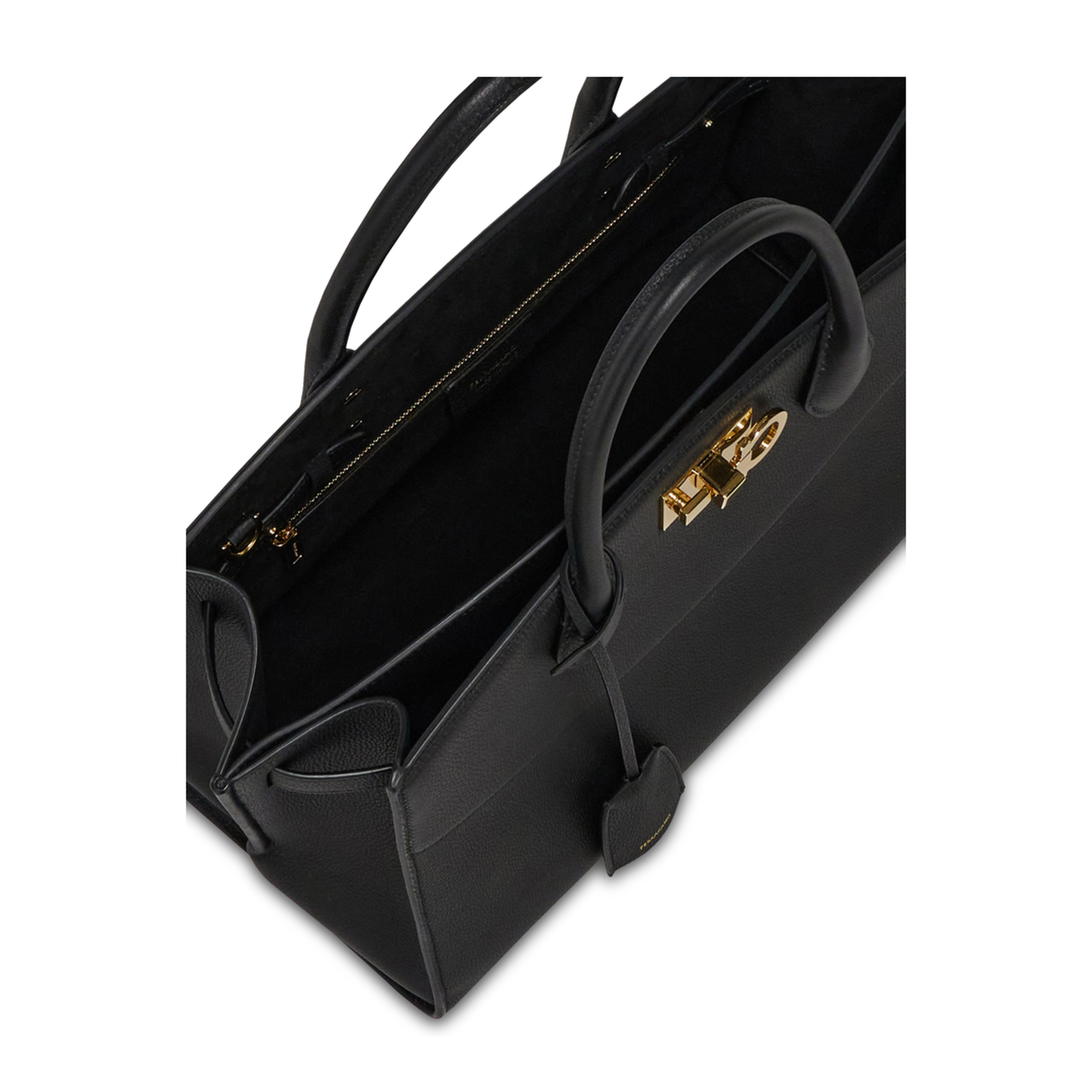 Ferragamo Studio Soft Bag (Large) Hammered Calfskin Top-Handle Bag - Nero - Image 3