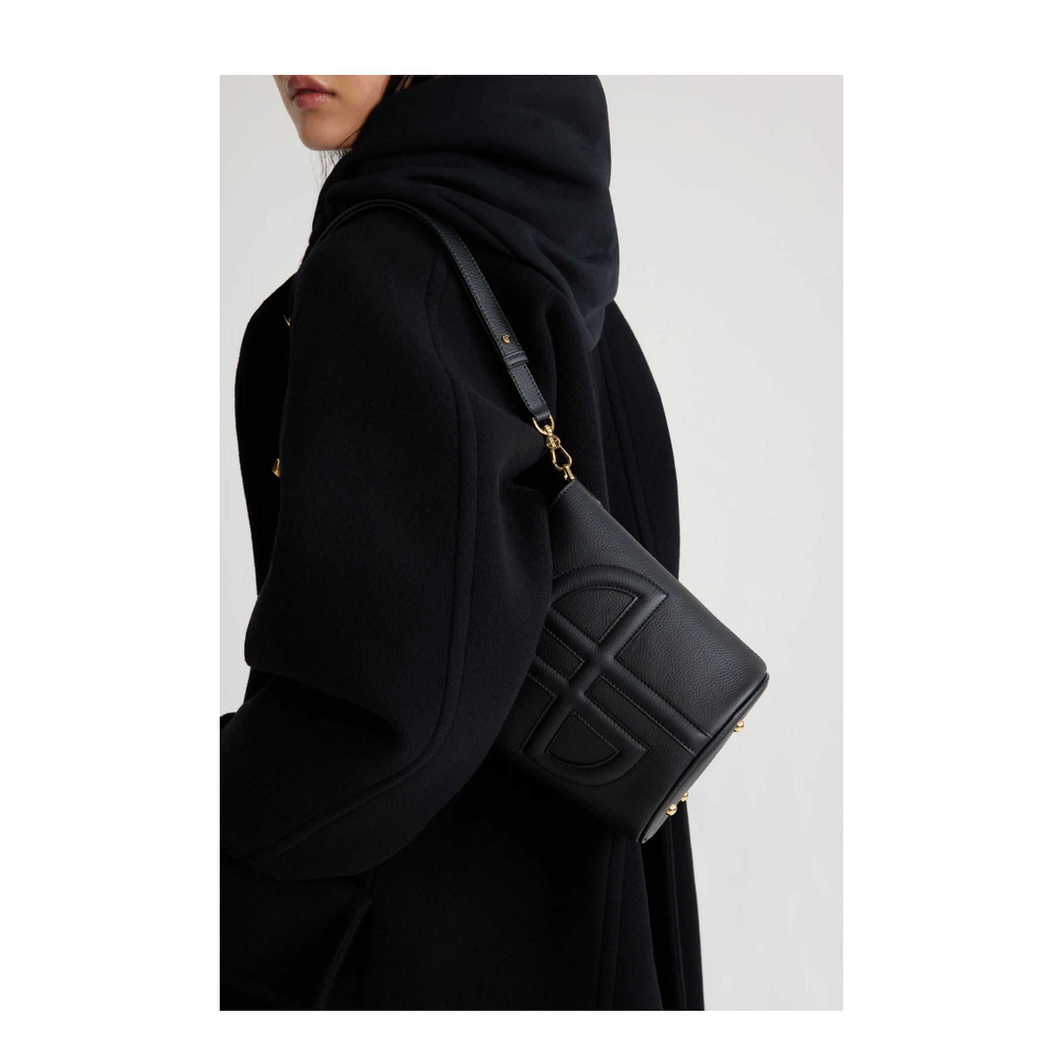 JP Bucket Bag PM Bovine Leather Bucket Bag - Black - Image 3