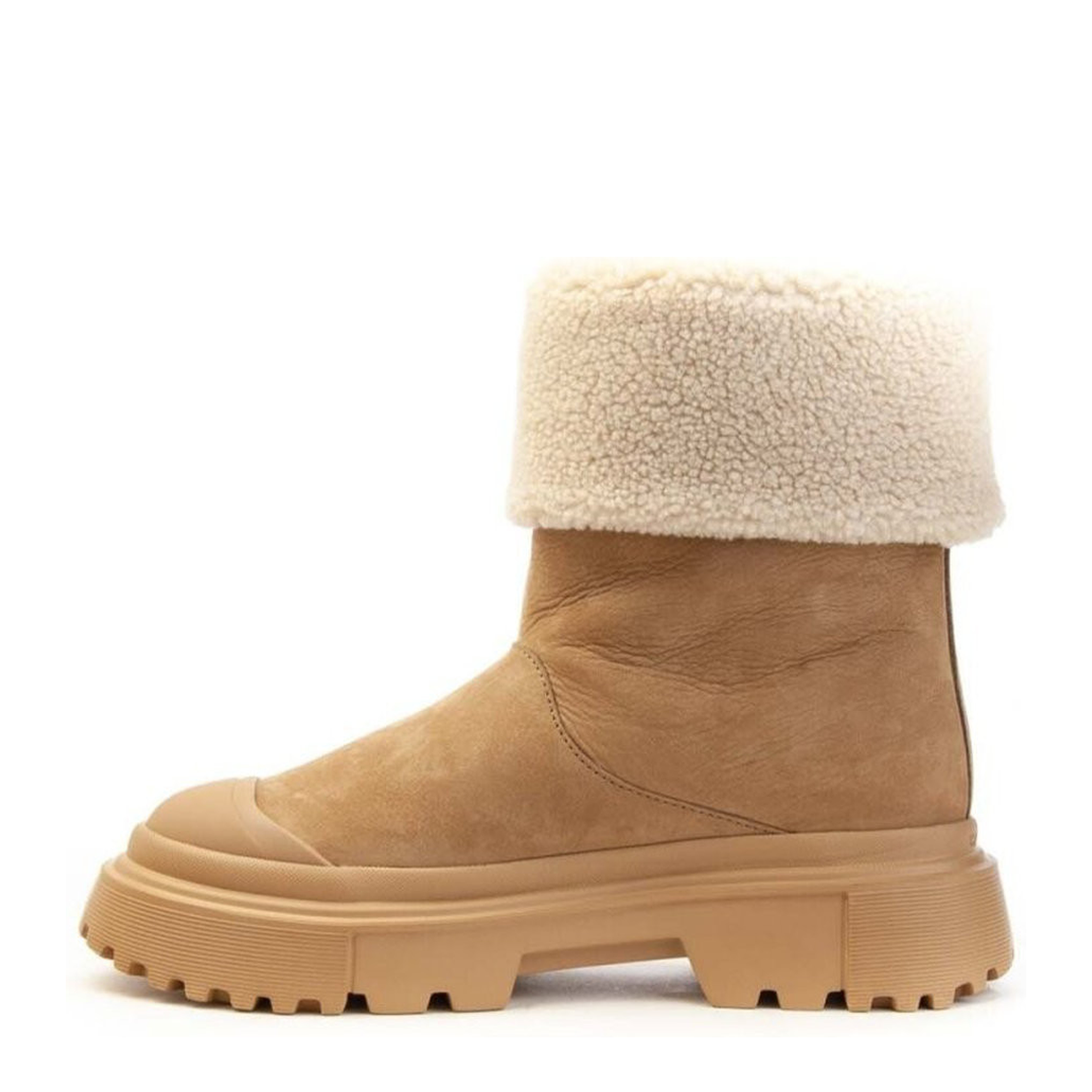 Boots - Image 3