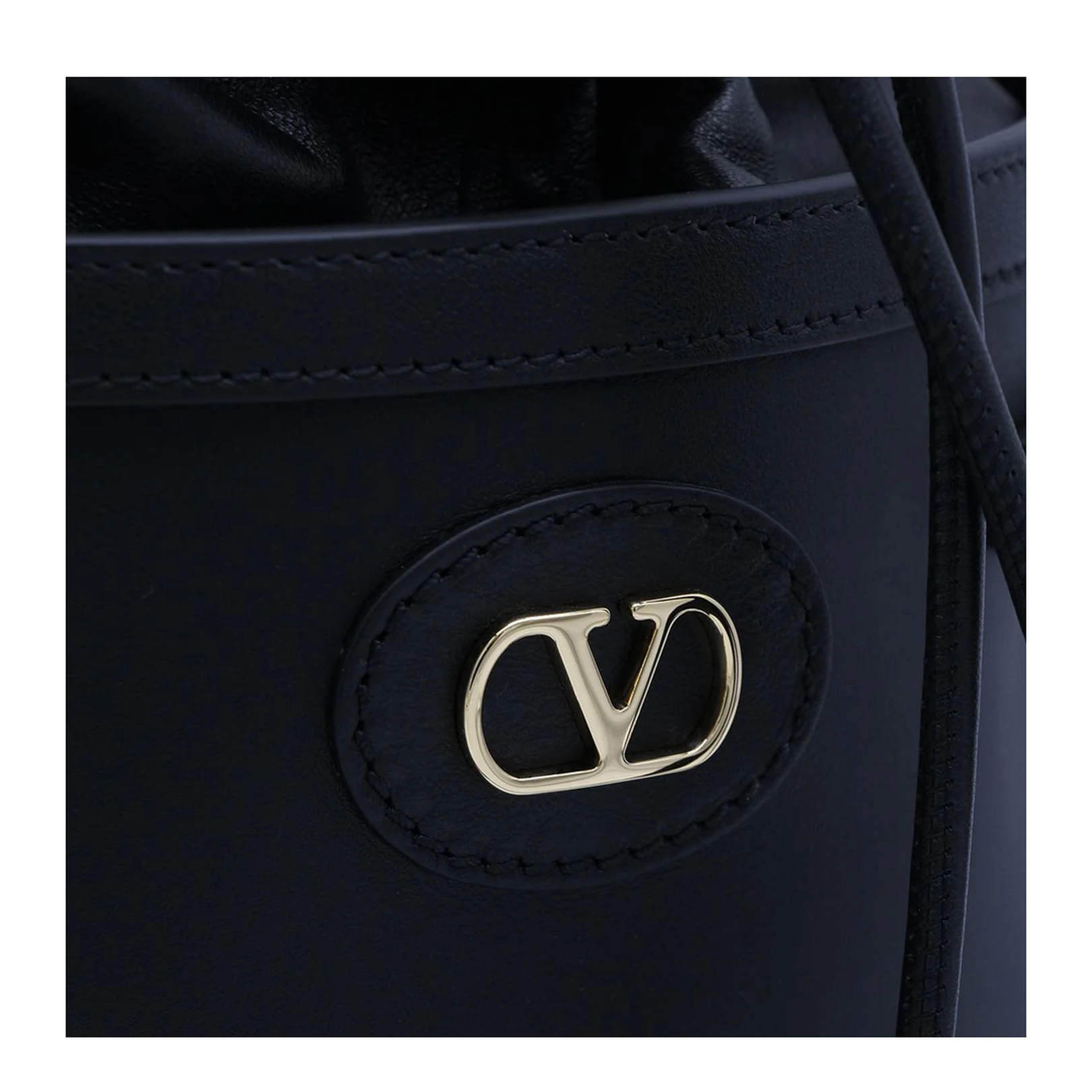 VLogo Signature Bucket Bag Black - Image 4