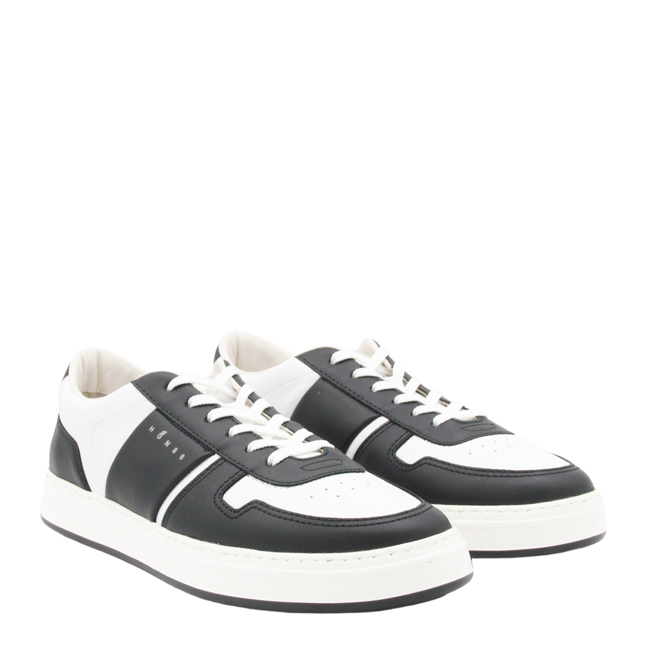 Sneakers - Black - Image 3