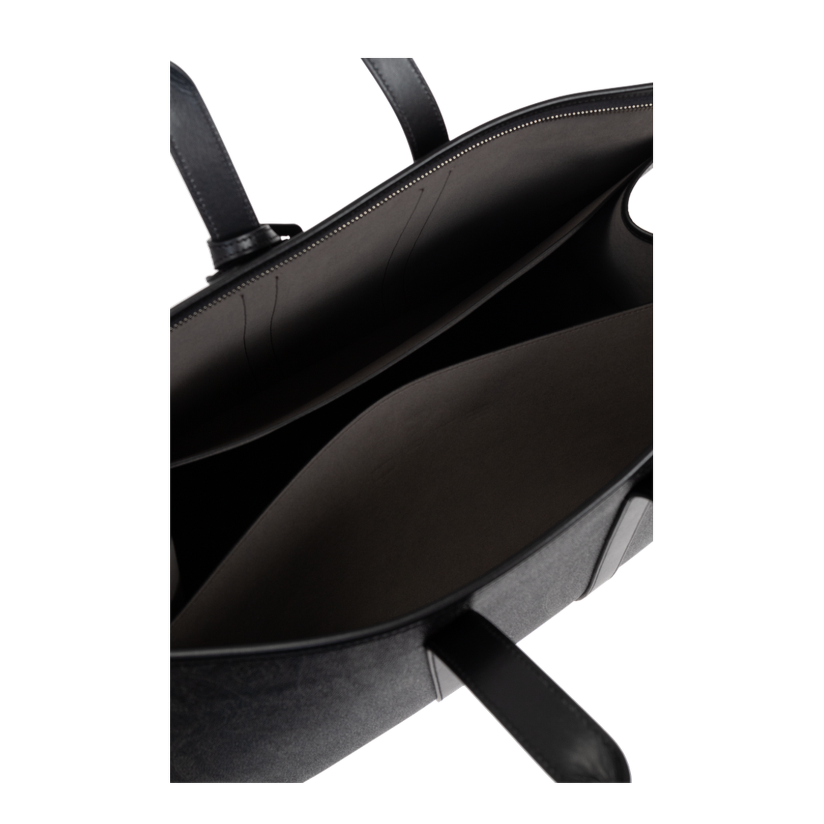 Luxurious Duffle Bag - Image 5