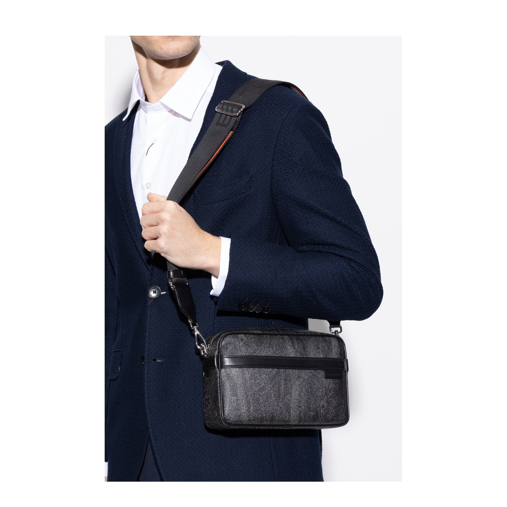 Small Arnica Crossbody Bag - Image 2