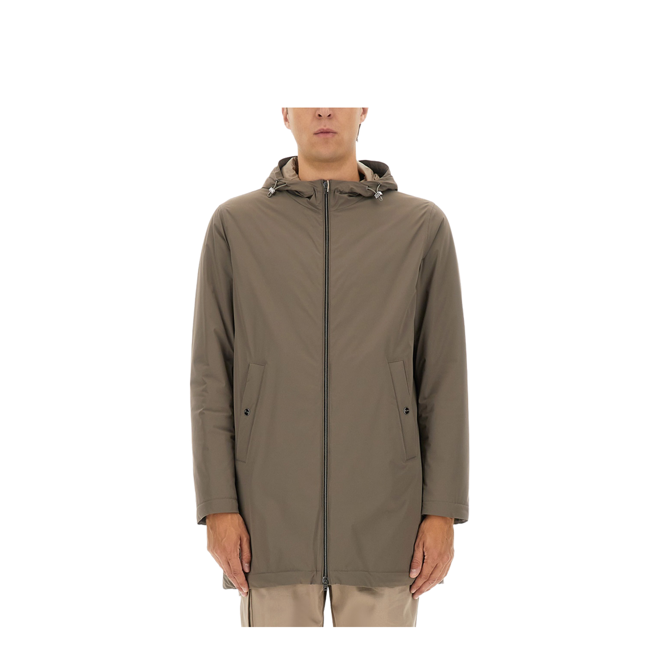 Parka Resort - Image 1