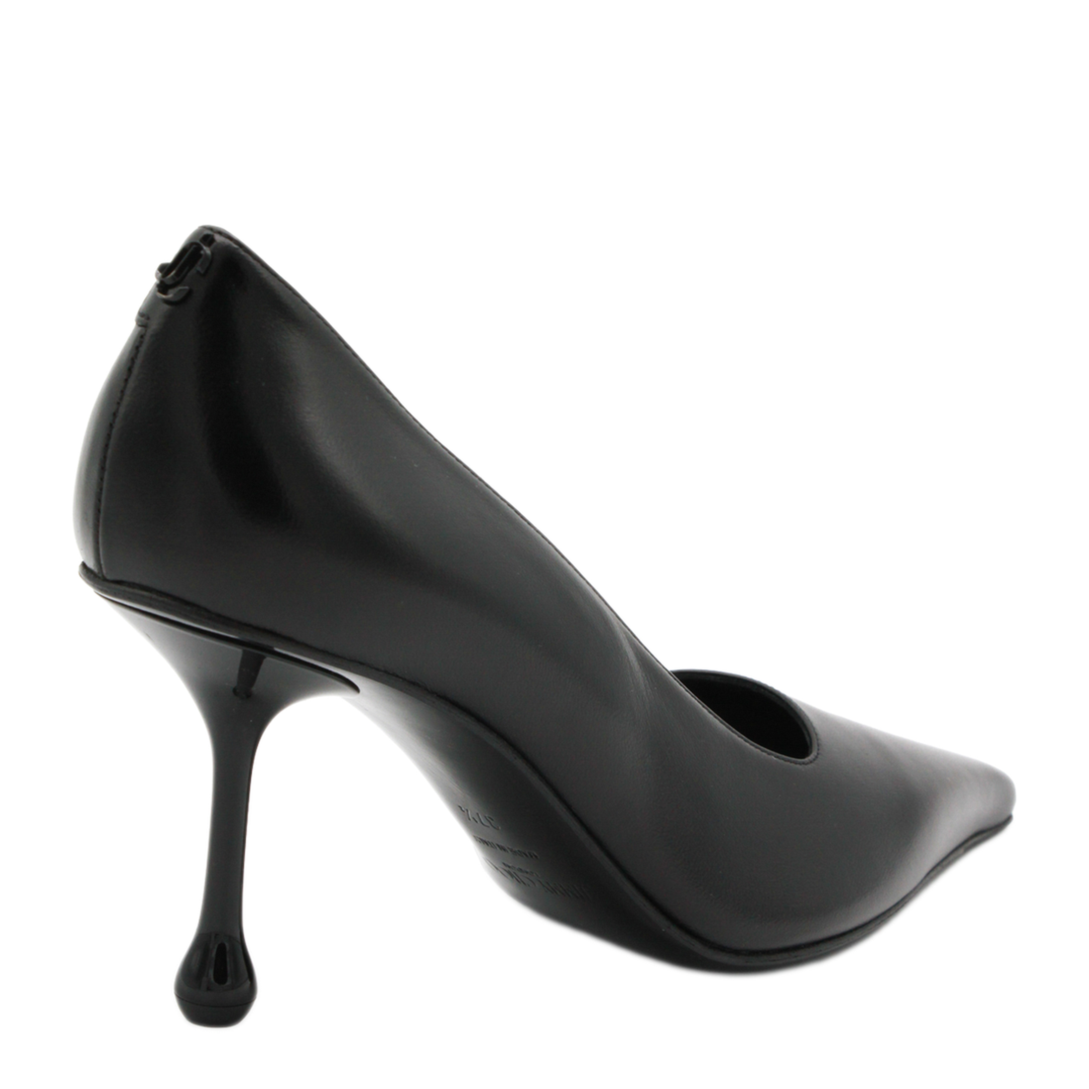 With Heel - Image 5