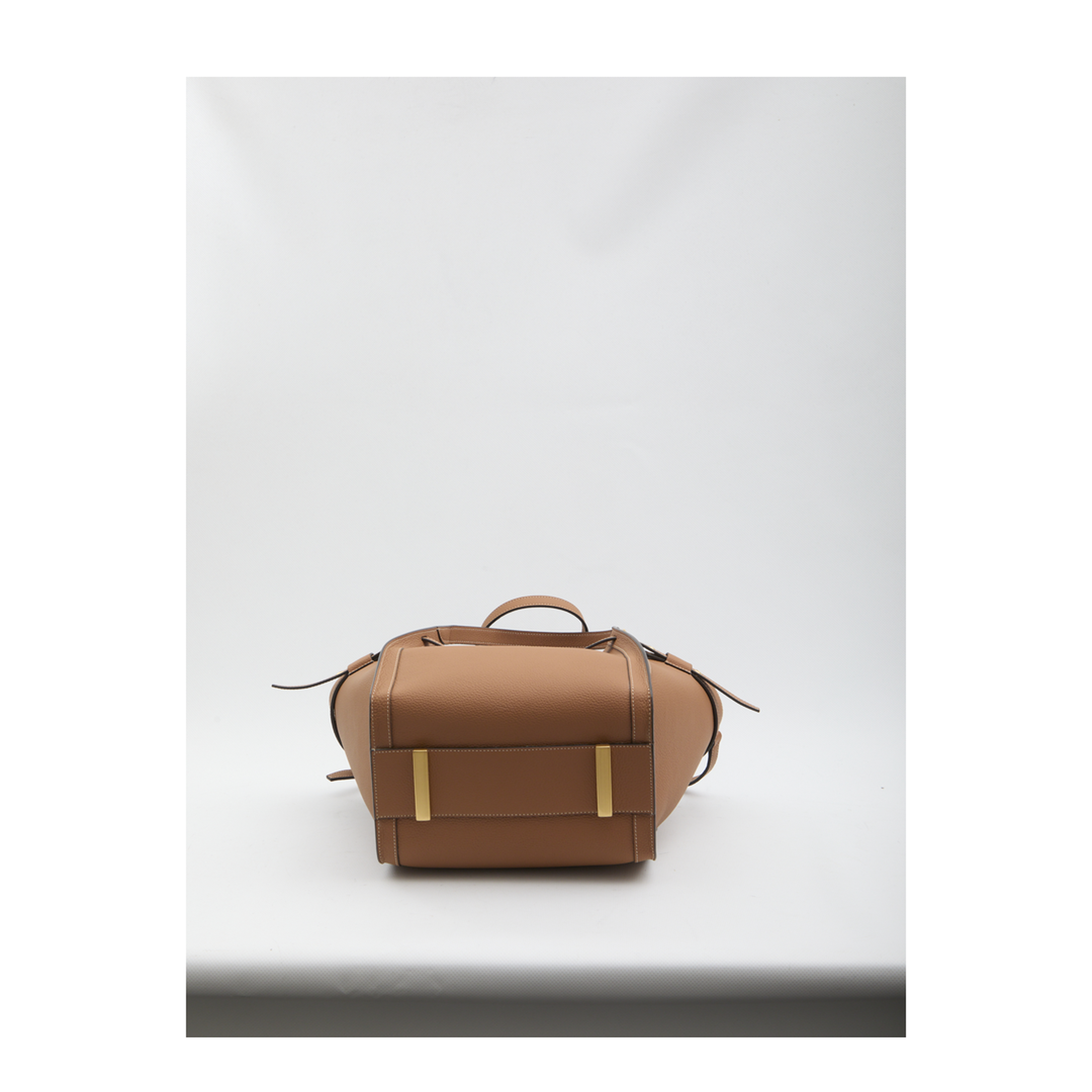 Shopping Bag in Leather Small - Image 3