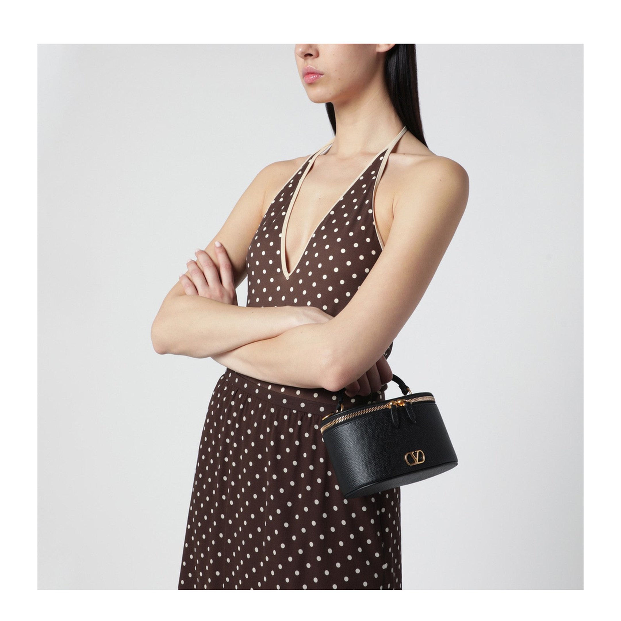 VLogo Signature Mini Grainy Calfskin Vanity Bag - Black - Image 2