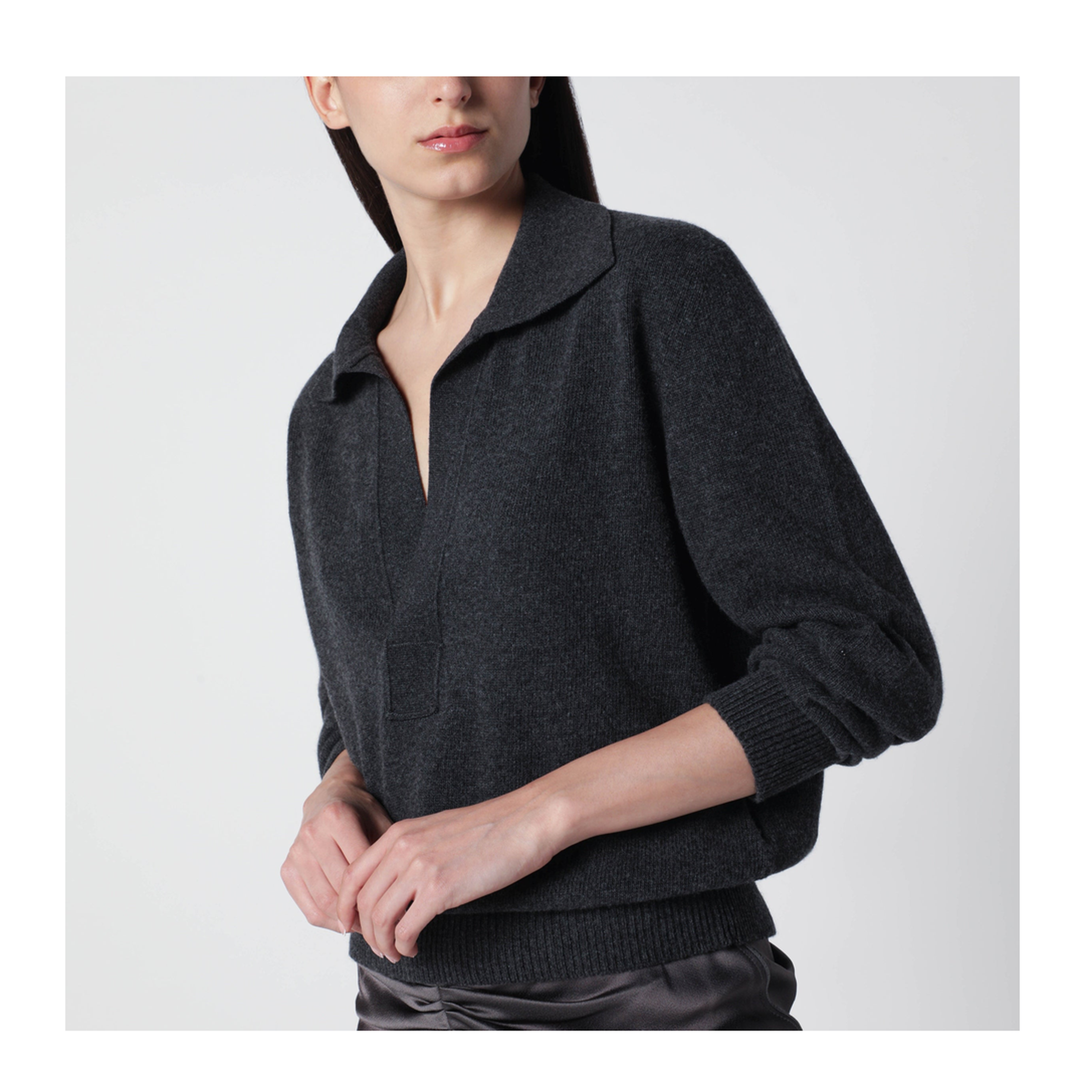 Genevieve Sweater In Grey Mélange Cashmere Blend - Image 2