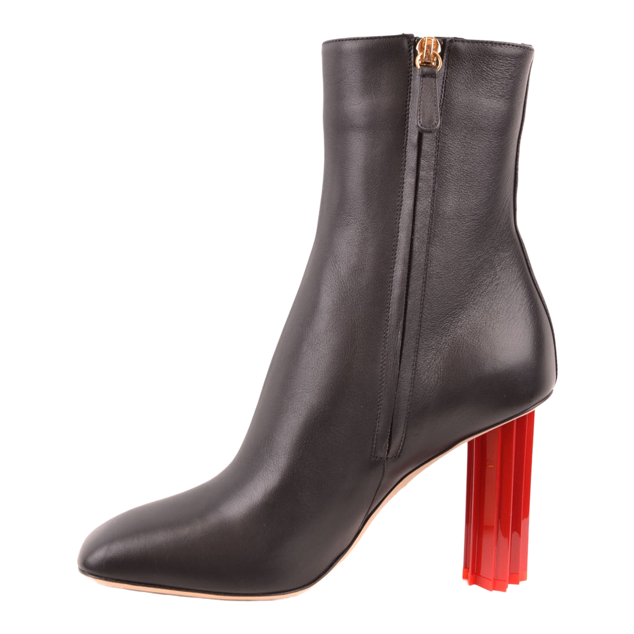 Boots - Image 3