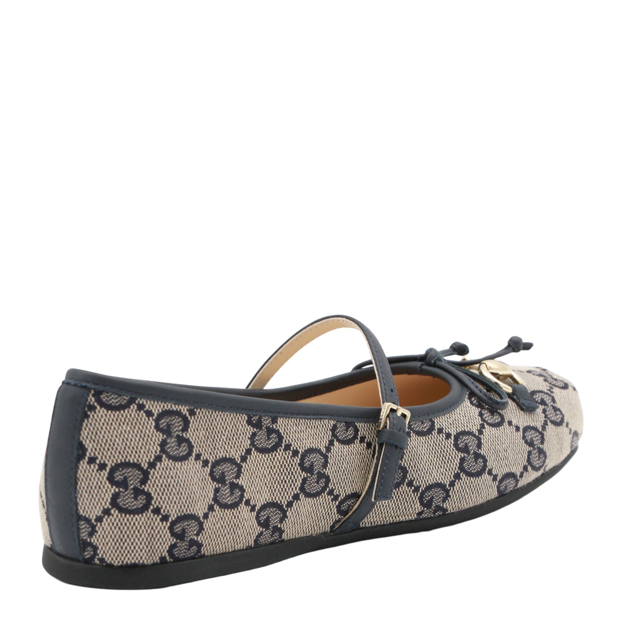 Shoes - Image 6
