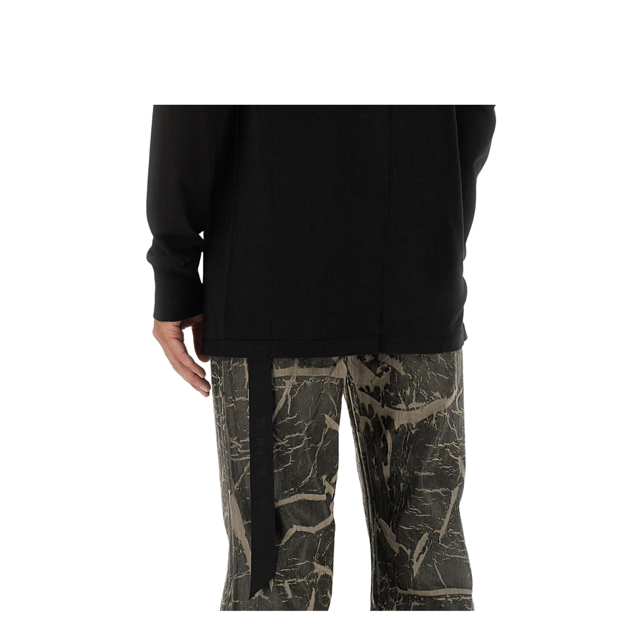 Long-Sleeved T-Shirt - Image 4