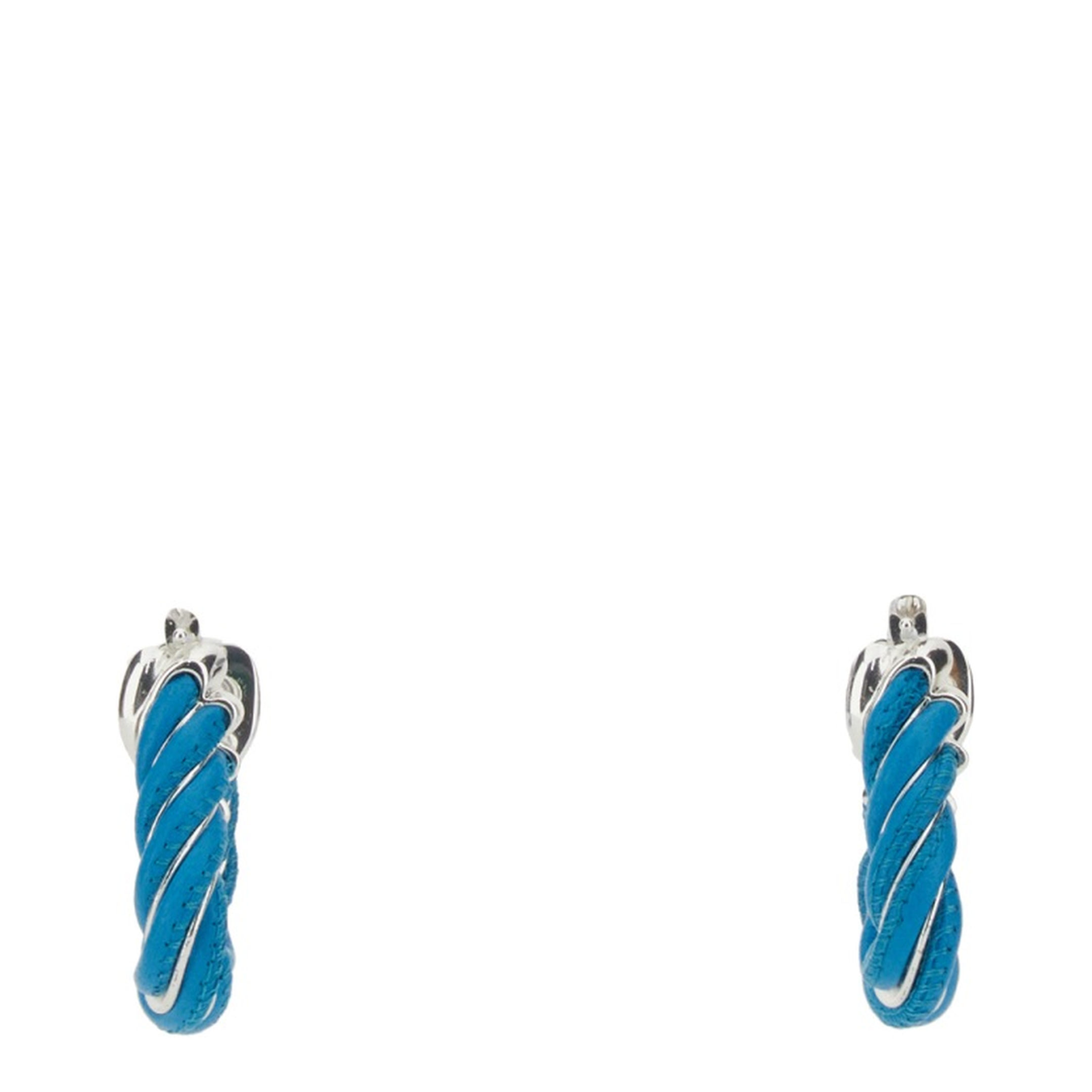 Triangular Twist Hoop Earrings - Image 3
