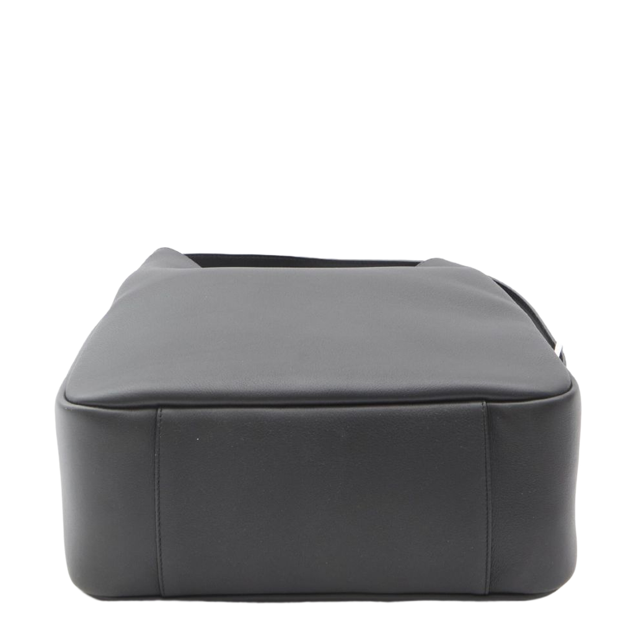 Le 5 À 7 Large Shoulder Bag - Image 2