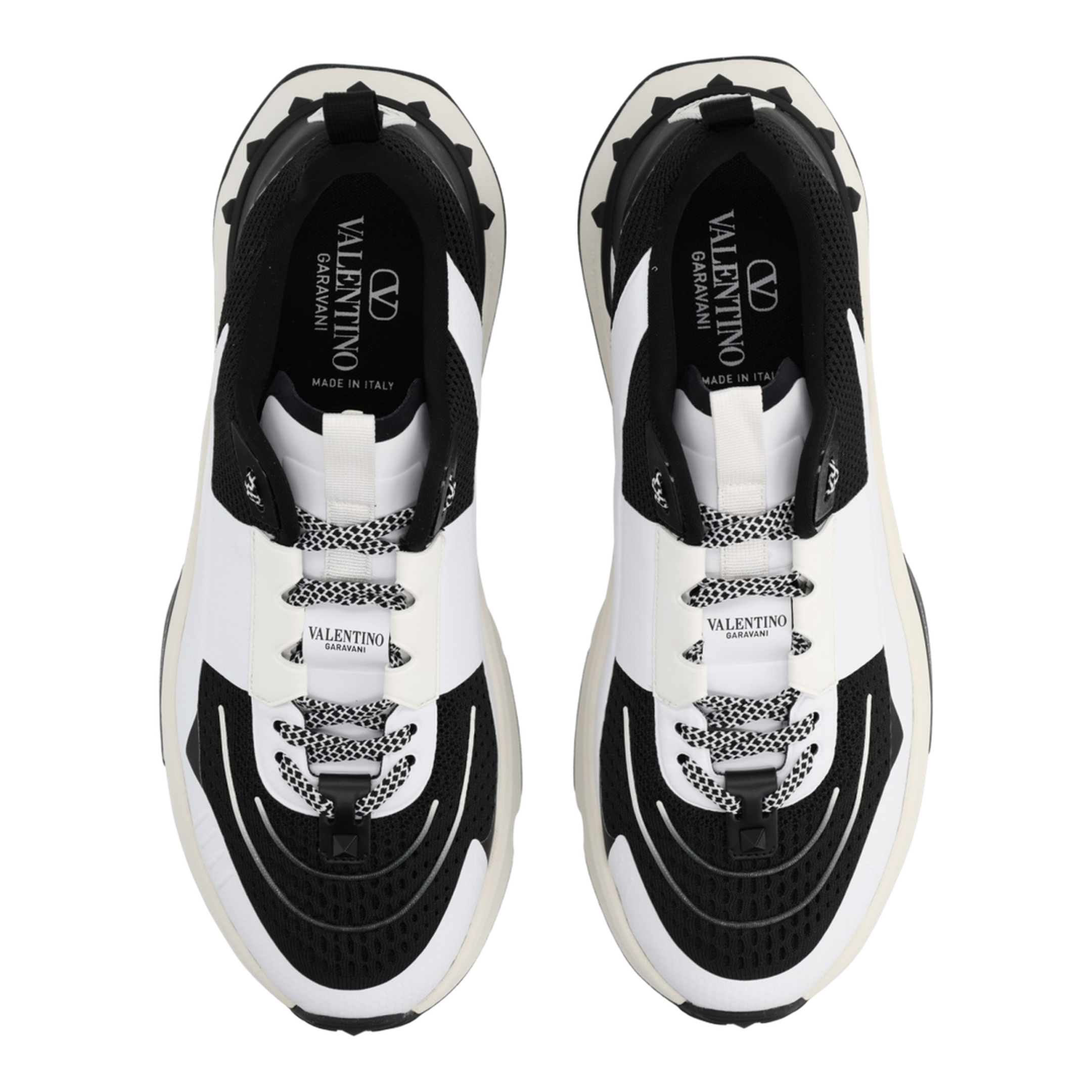 True Act Sneaker - Image 5