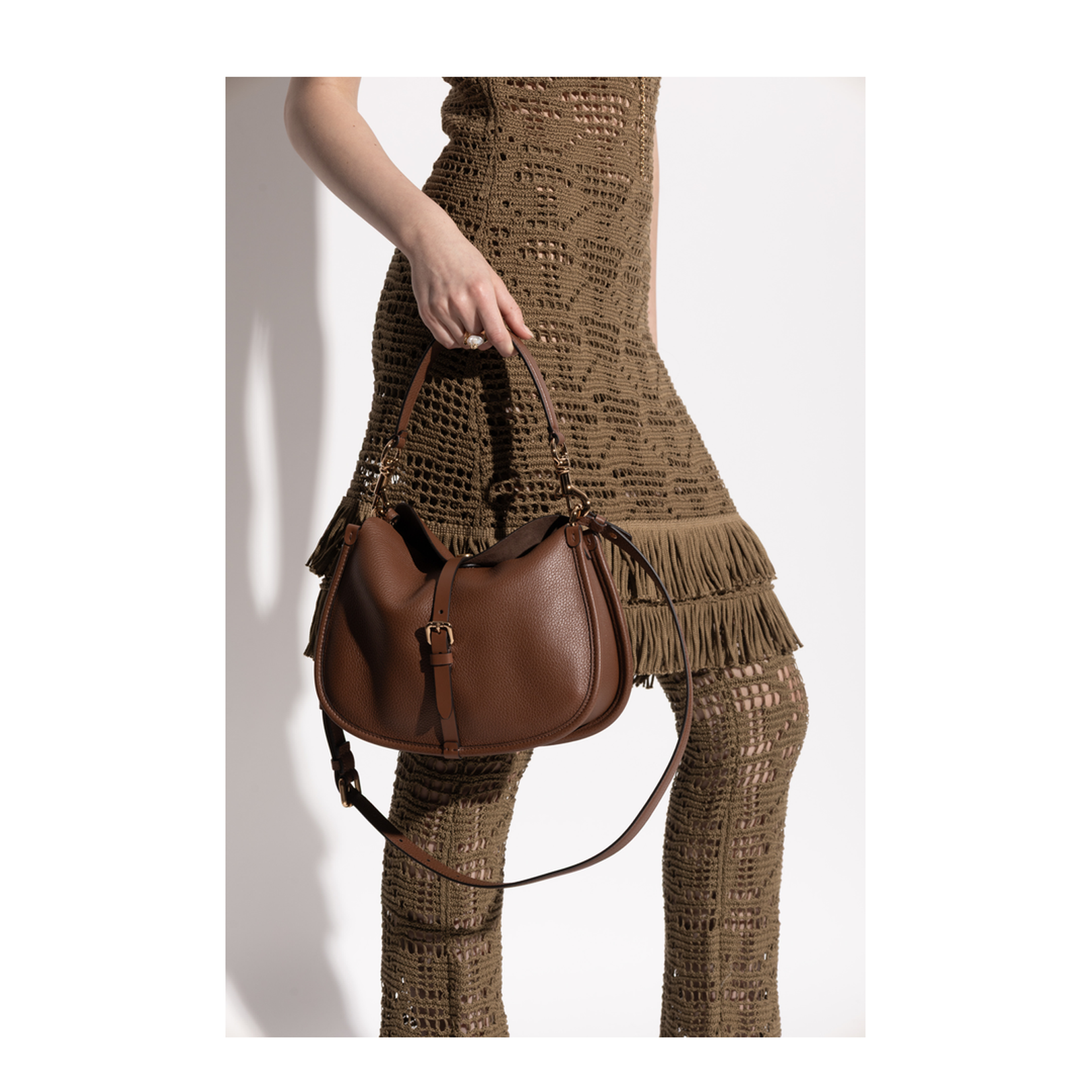 Pony Medium Shoulder Bag Leather Brown - Image 2